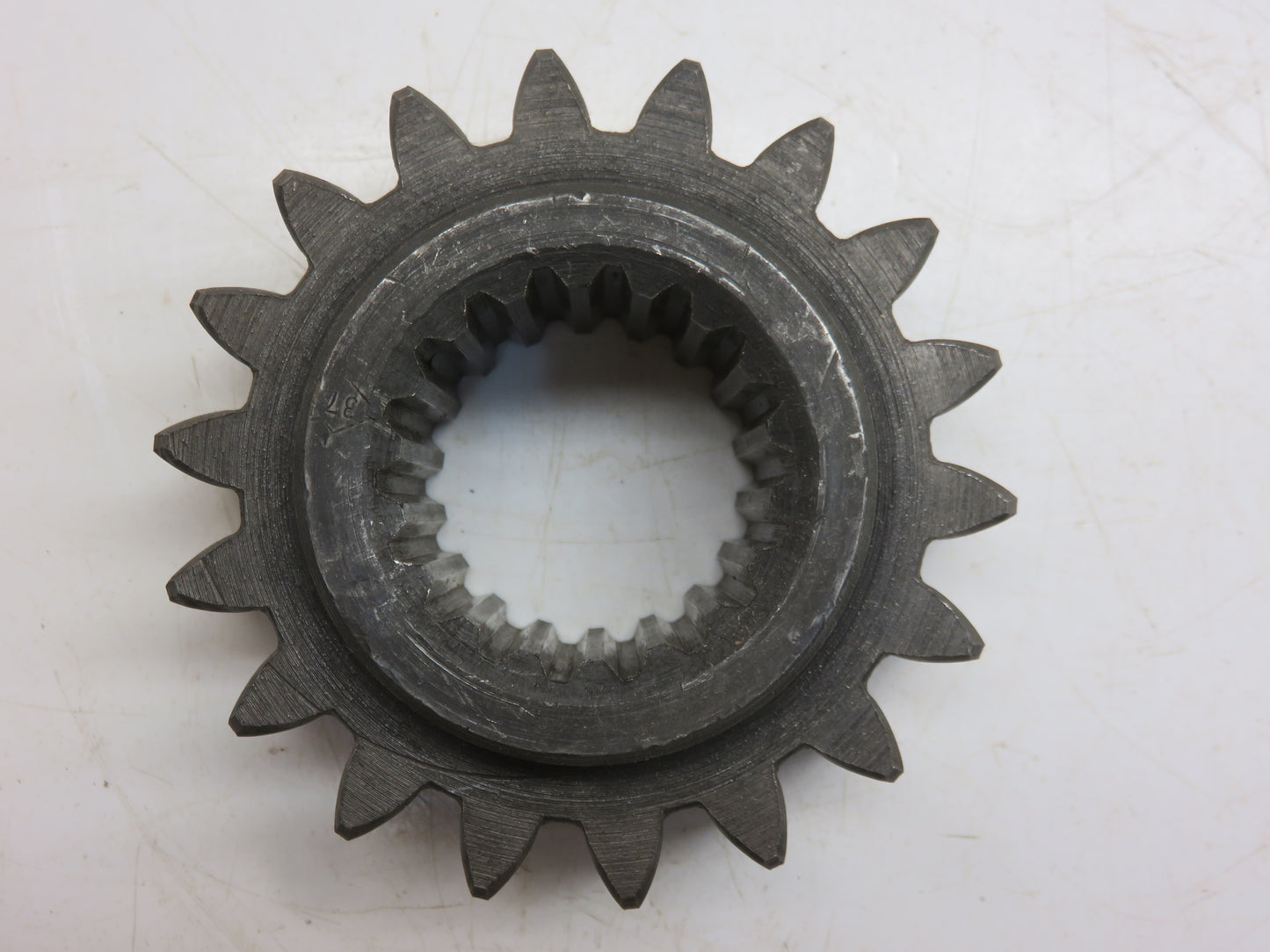 R1494R John Deere First Speed Sliding Gear For 80, 820, 830