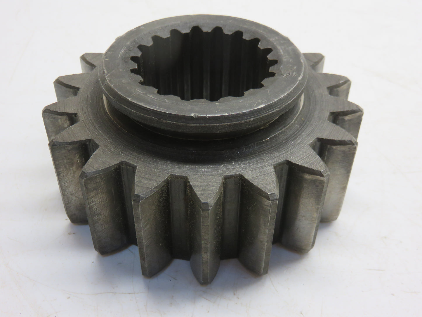 R1494R John Deere First Speed Sliding Gear For 80, 820, 830