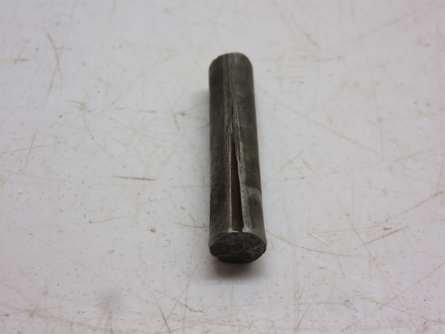 25H124T John Deere Groove Pin For L, LA, LI