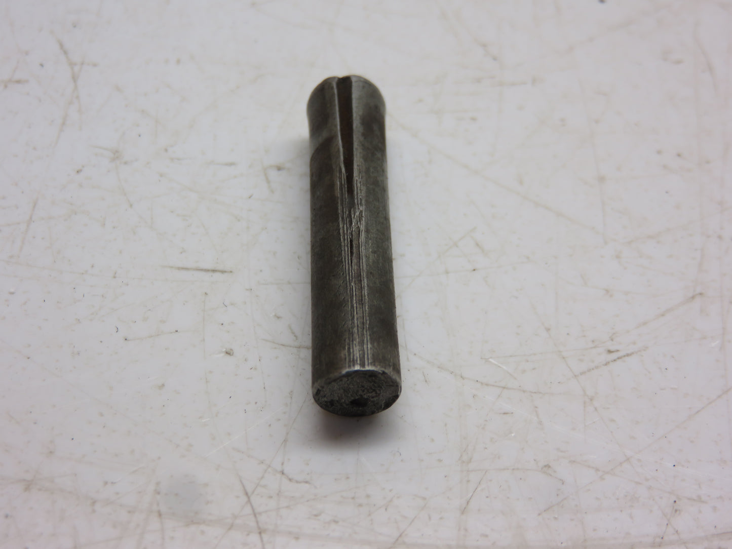 25H124T John Deere Groove Pin For L, LA, LI