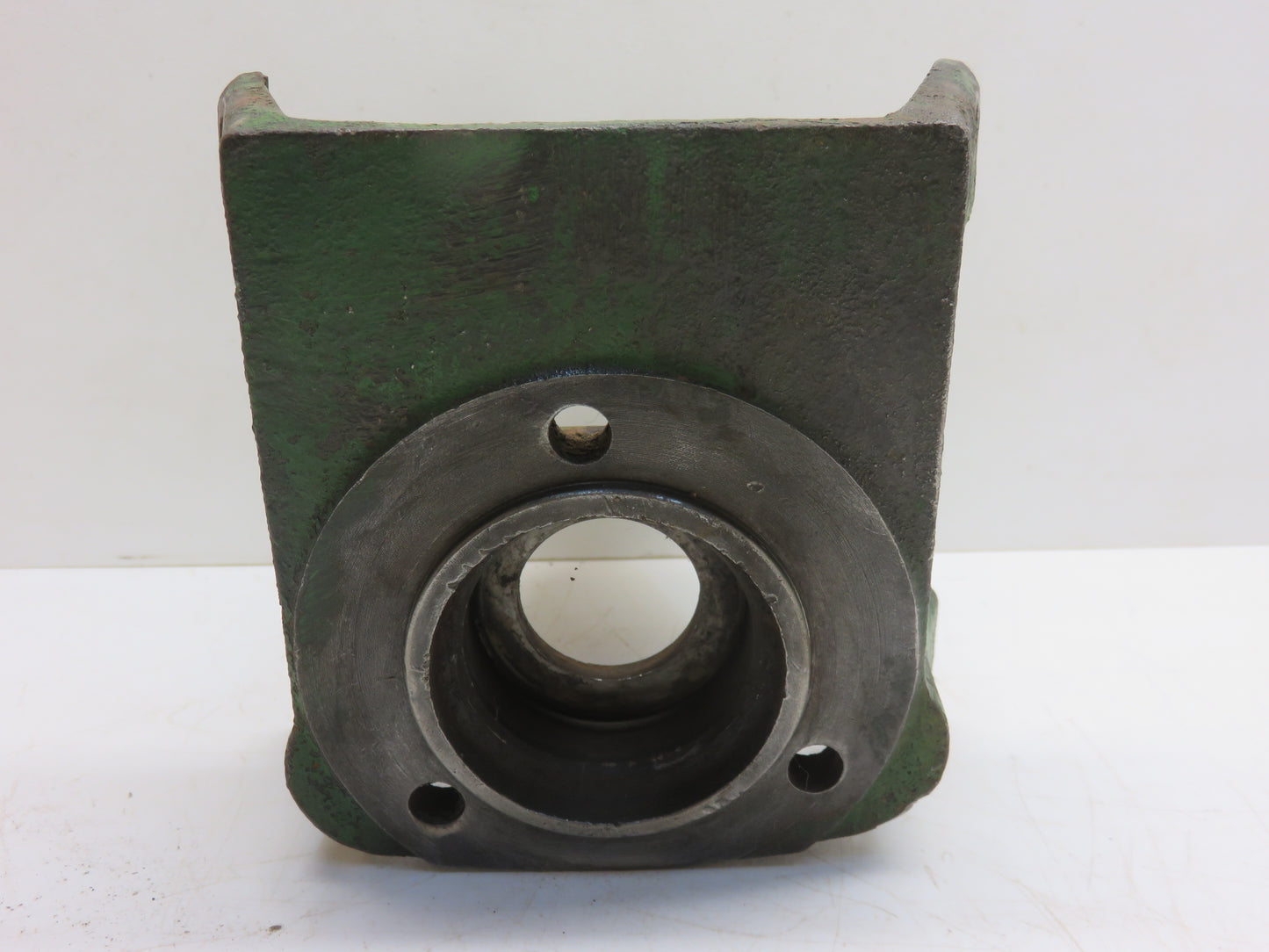 A2930R John Deere PTO Oil Seal Housing With Flipper Guard For A, B, G, 50, 60, 70