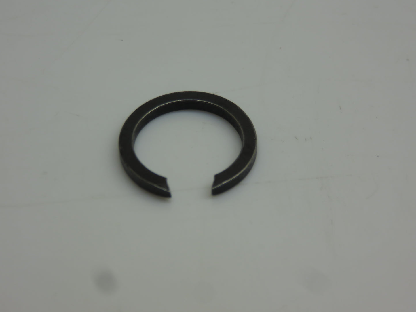 A369R John Deere Fan Shaft Snap Ring For A, B, G, R, 50, 60, 70, 80, 520, 620, 720, 820