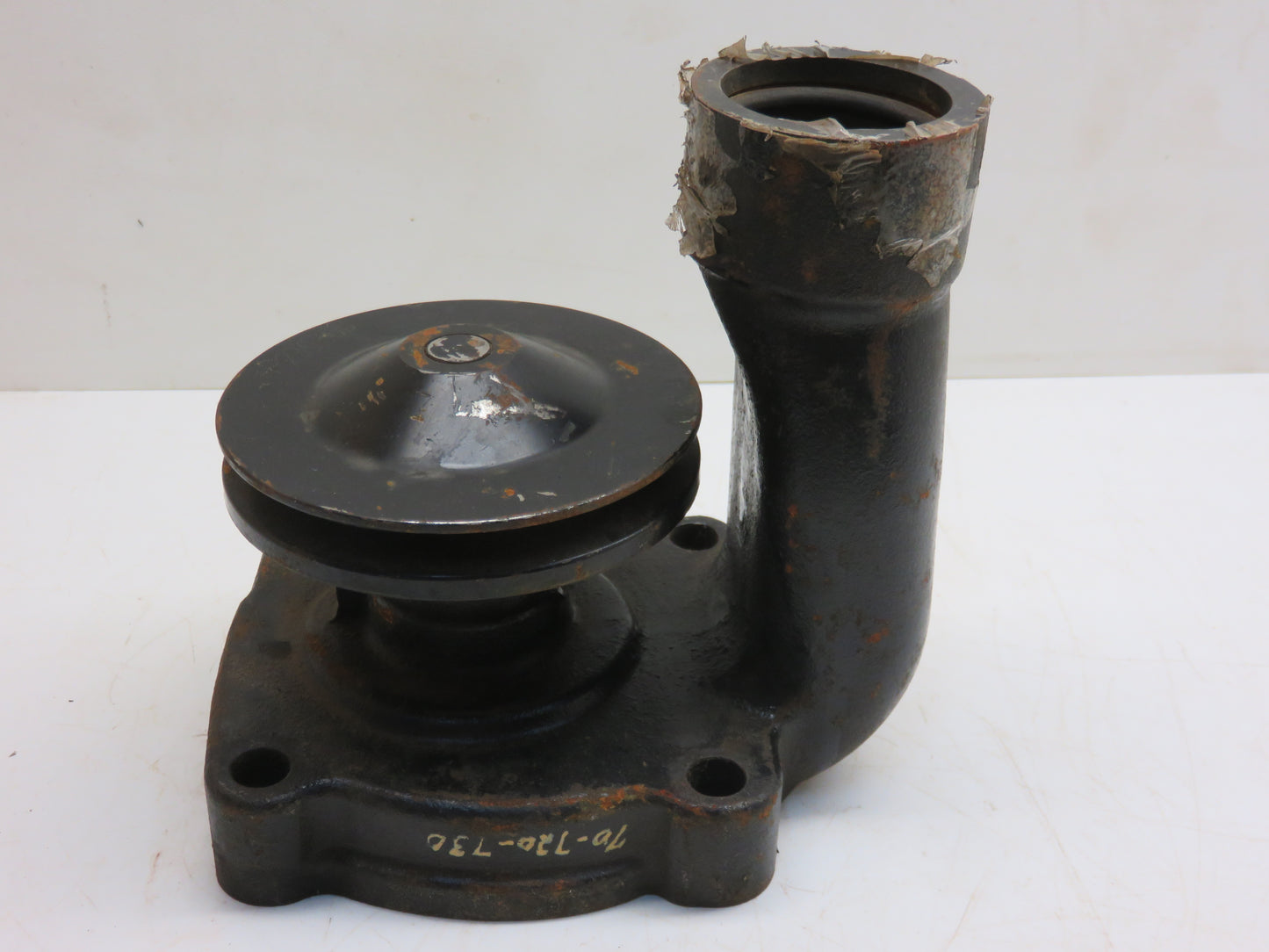 AF2297R, AF2368R John Deere Water Pump For 70, 720, 730