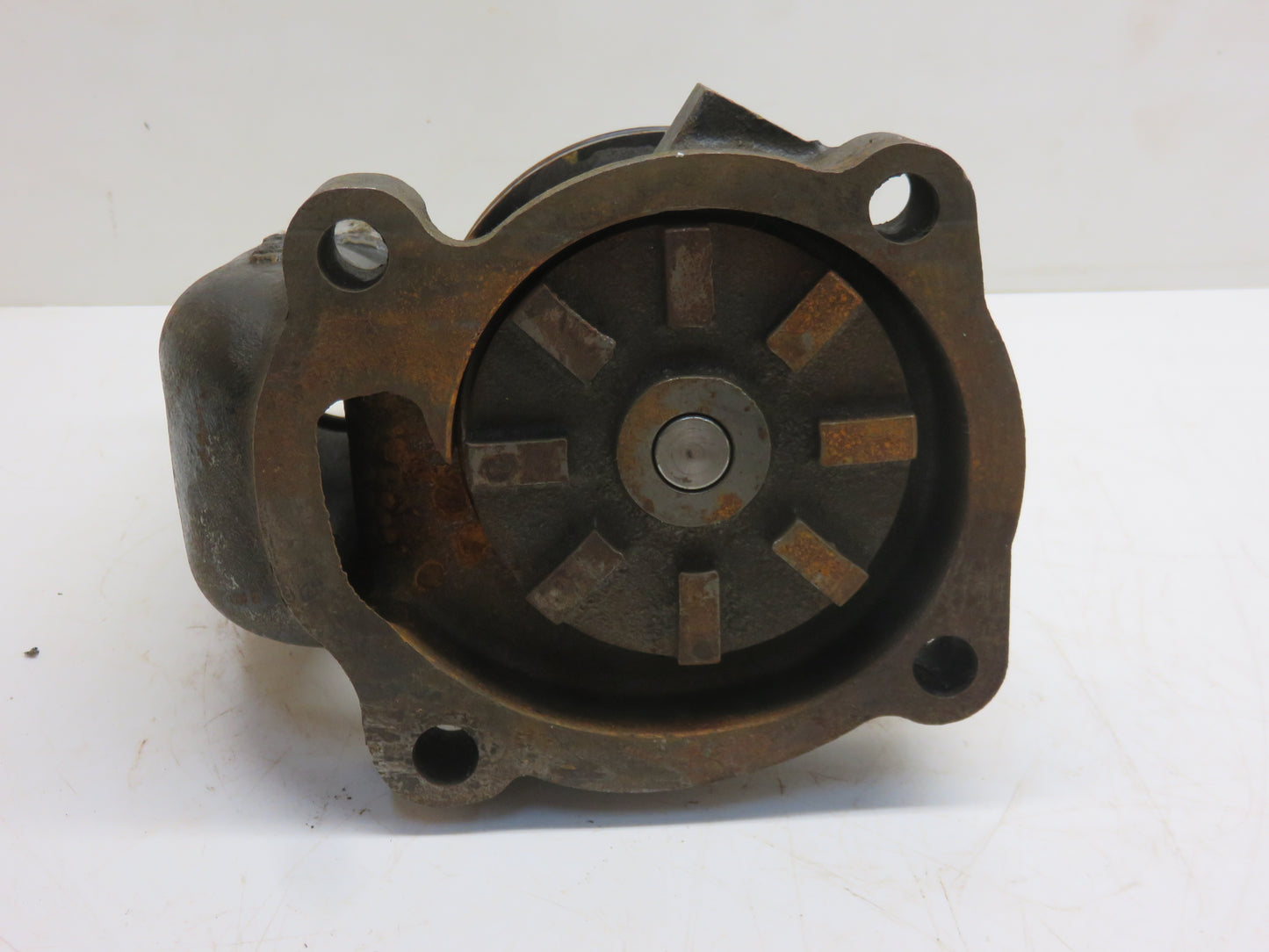 AF2297R, AF2368R John Deere Water Pump For 70, 720, 730