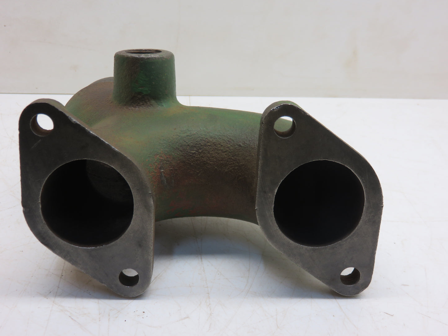 A4632R John Deere Upper Carburetor Intake For 60