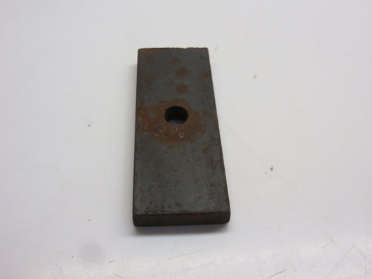 D362R John Deere Fuel Or Radiator Cap Bar Clamp For A, AR, AO, B, BR, BO, D, G, GP