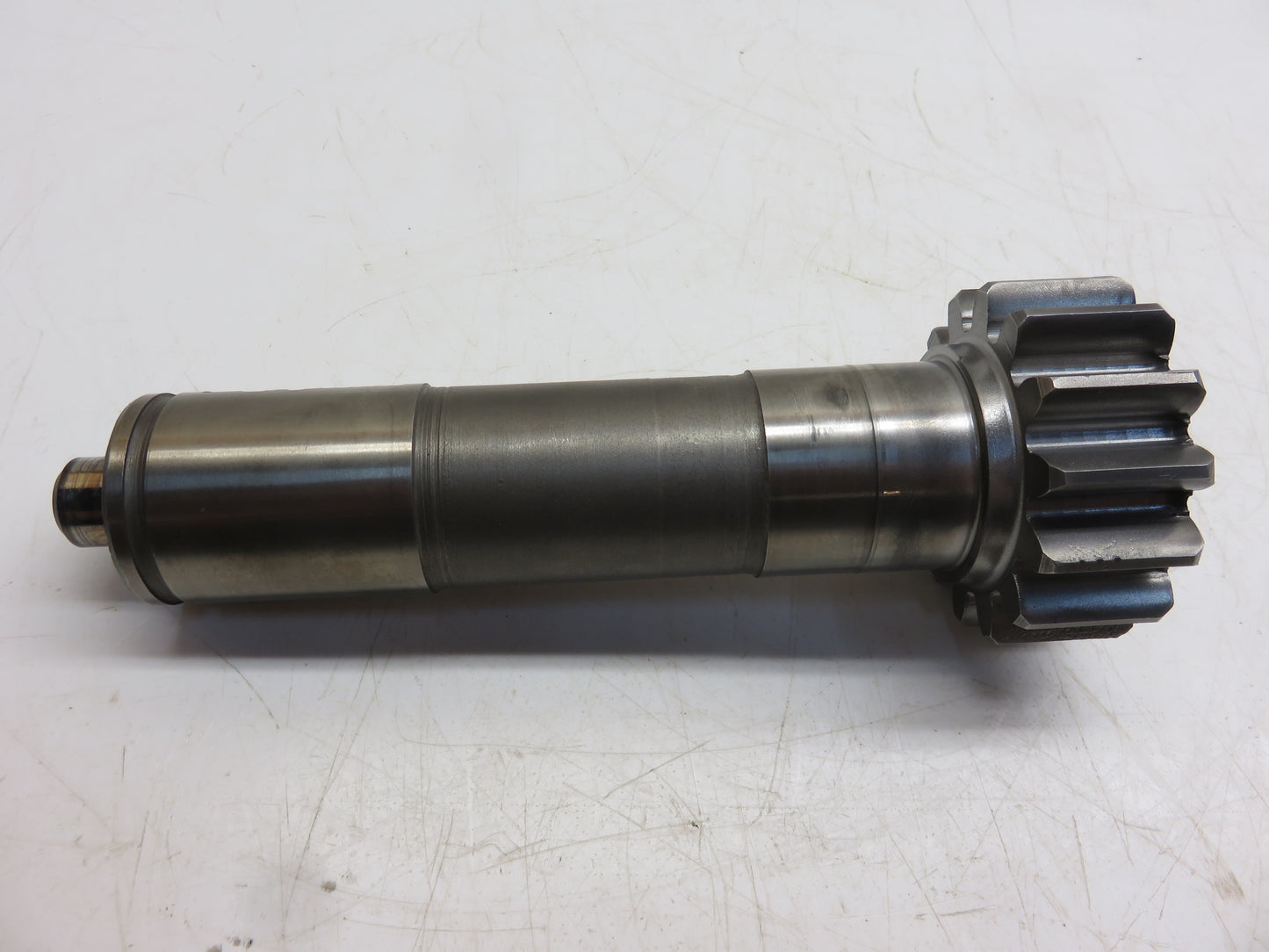 R705R John Deere PTO Clutch Shaft With Gear For R