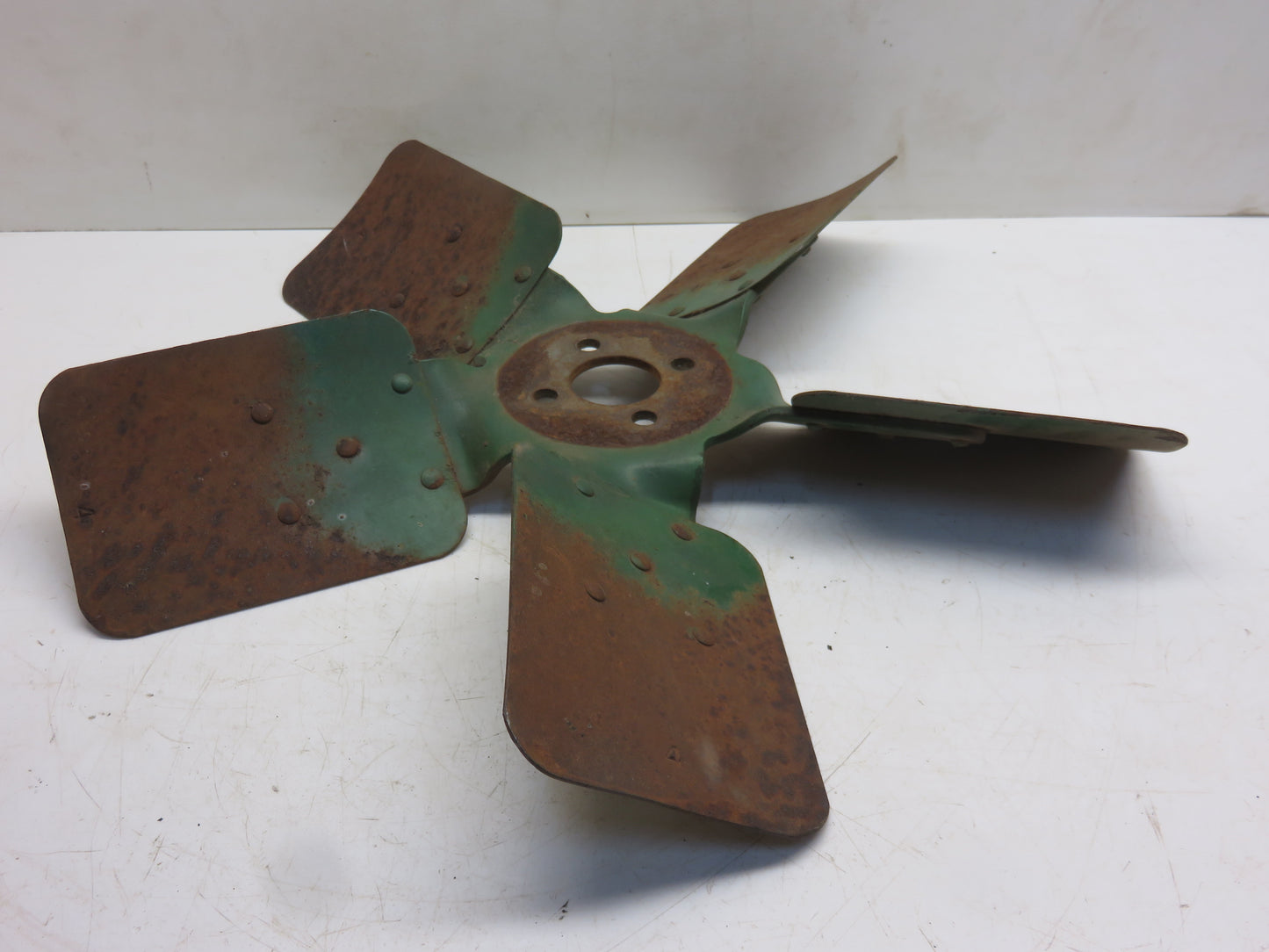 AR34450 John Deere Fan Blade For 2030, 3010, 3020