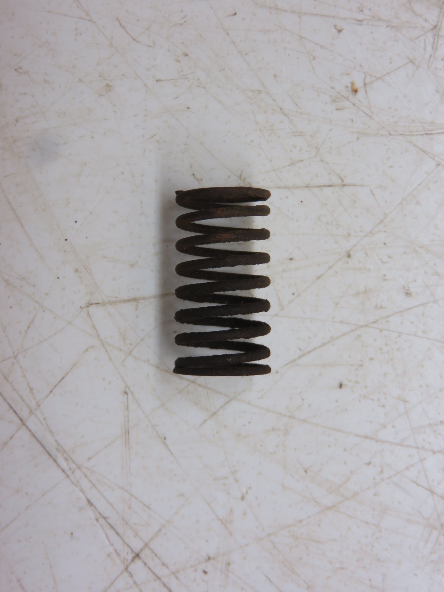 H312R John Deere Spring For H, R, 50, 80, 520, 620, 720, 820, 530, 630, 730, 830