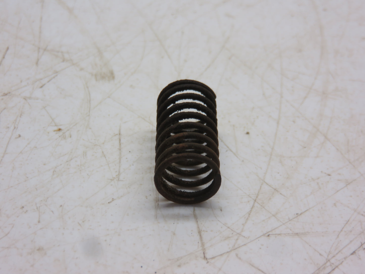 H312R John Deere Spring For H, R, 50, 80, 520, 620, 720, 820, 530, 630, 730, 830