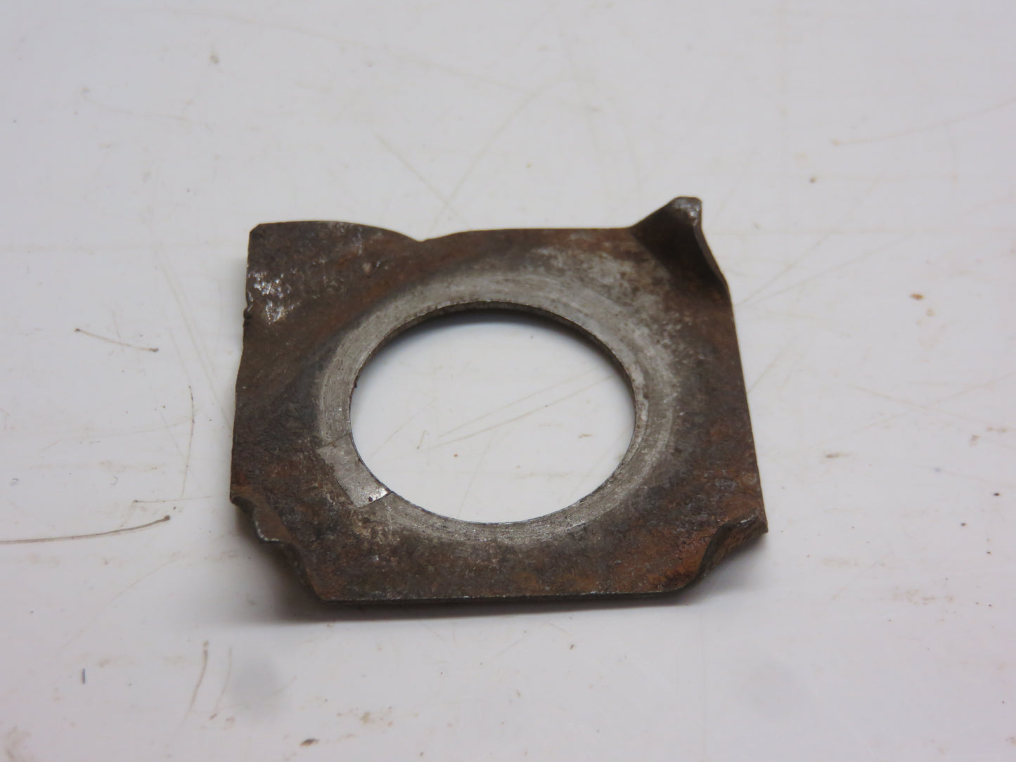 F1836R John Deere Pony Motor Flywheel Nut Lock Plate For 70, 80, 720, 820, 730, 830