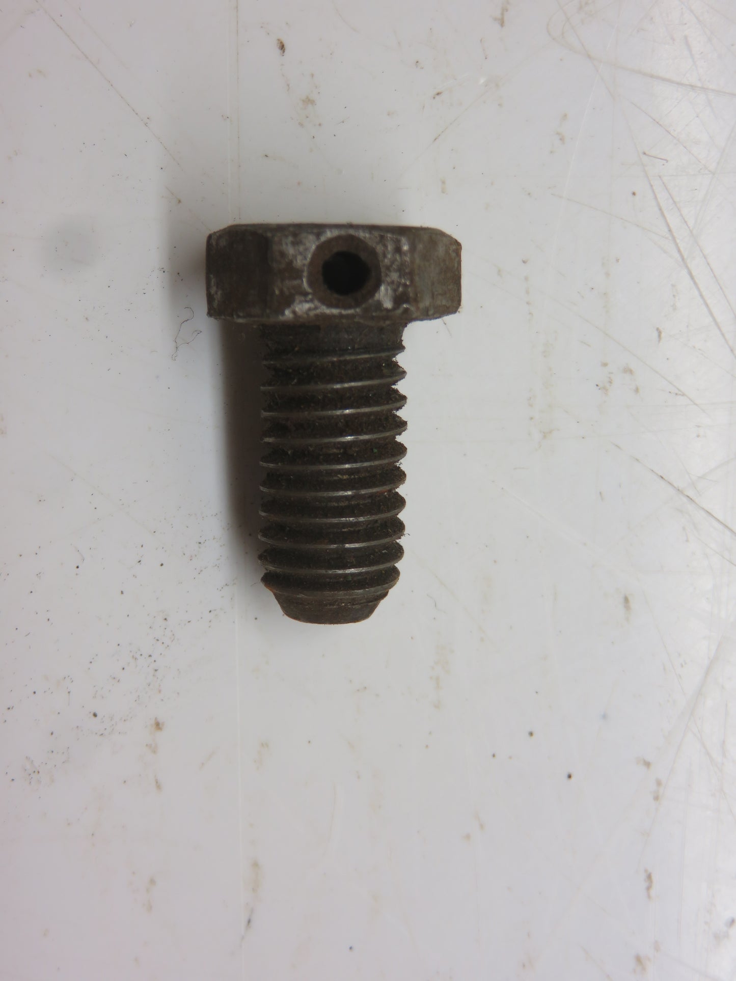 A487R John Deere Special Bolt For A, AR, AO, B, D, H, 50, 60, 70, 80, 520, 620, 720, 820