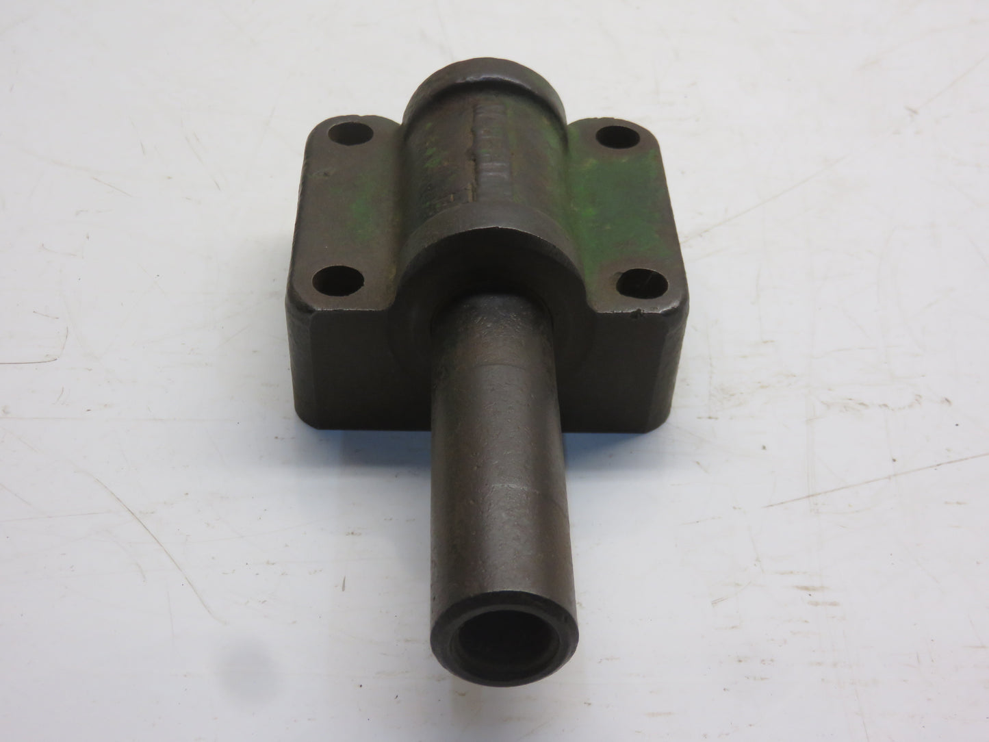 M858T John Deere Drawbar Anchor Pivot For MT