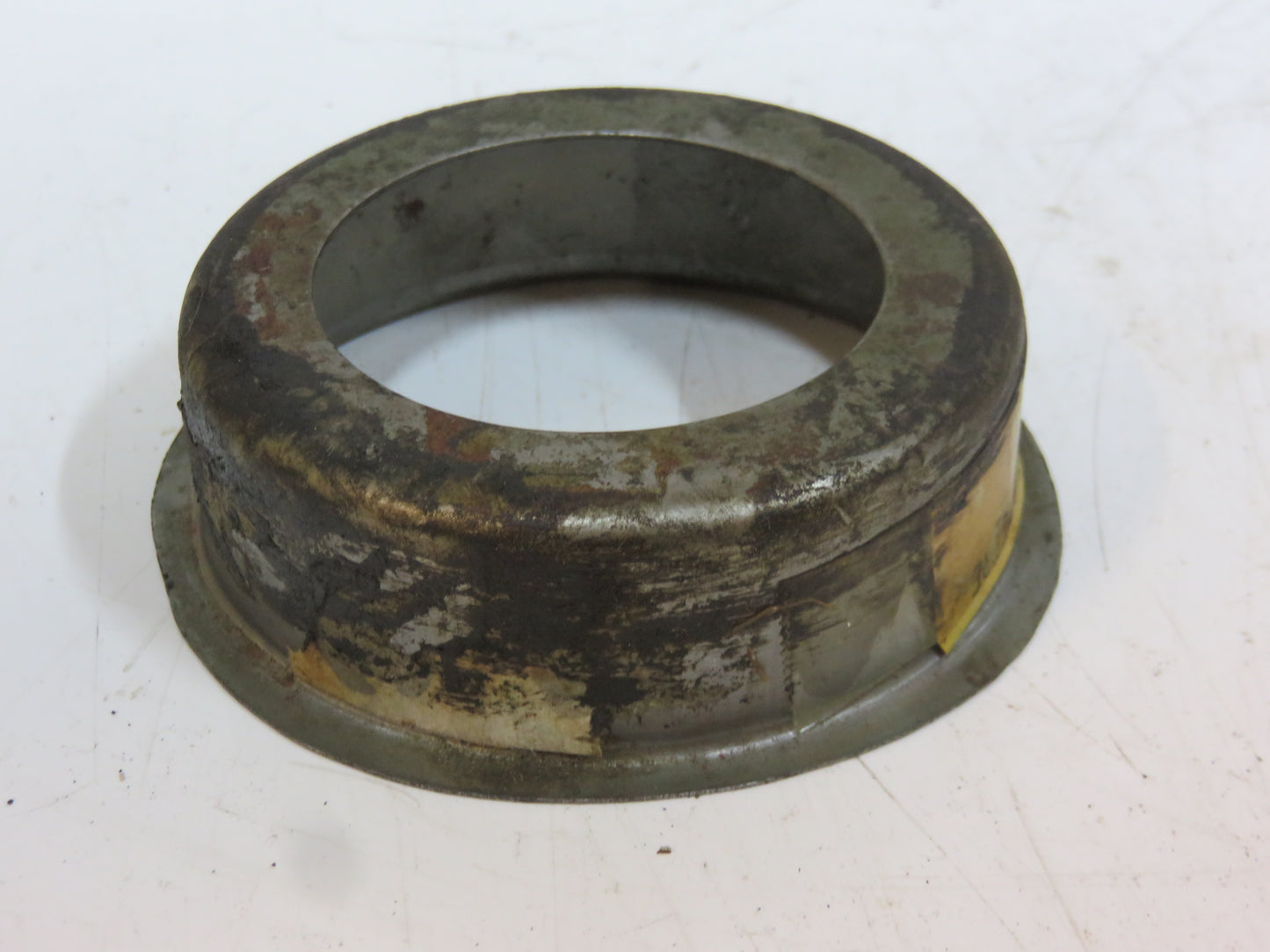 R2R John Deere NOS Front Wheel Felt Retainer For R, 60, 70, 80, 620, 720, 820