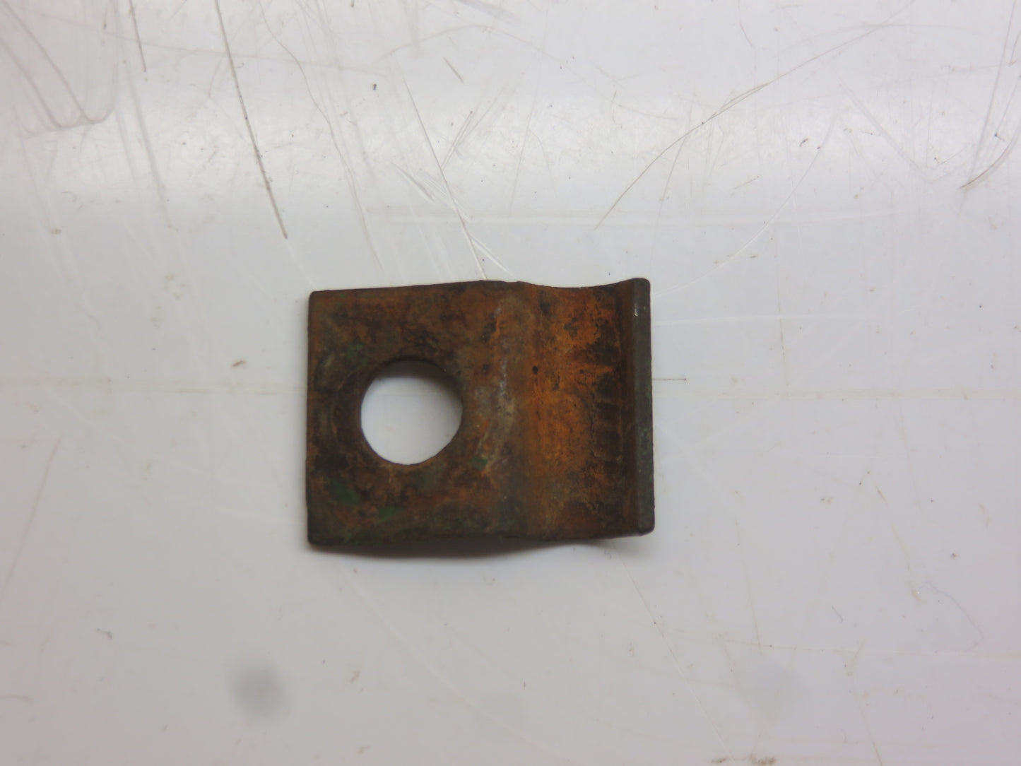 A4881R John Deere Clip For 60, 80, 520, 620, 720, 820, 530, 630, 730, 830