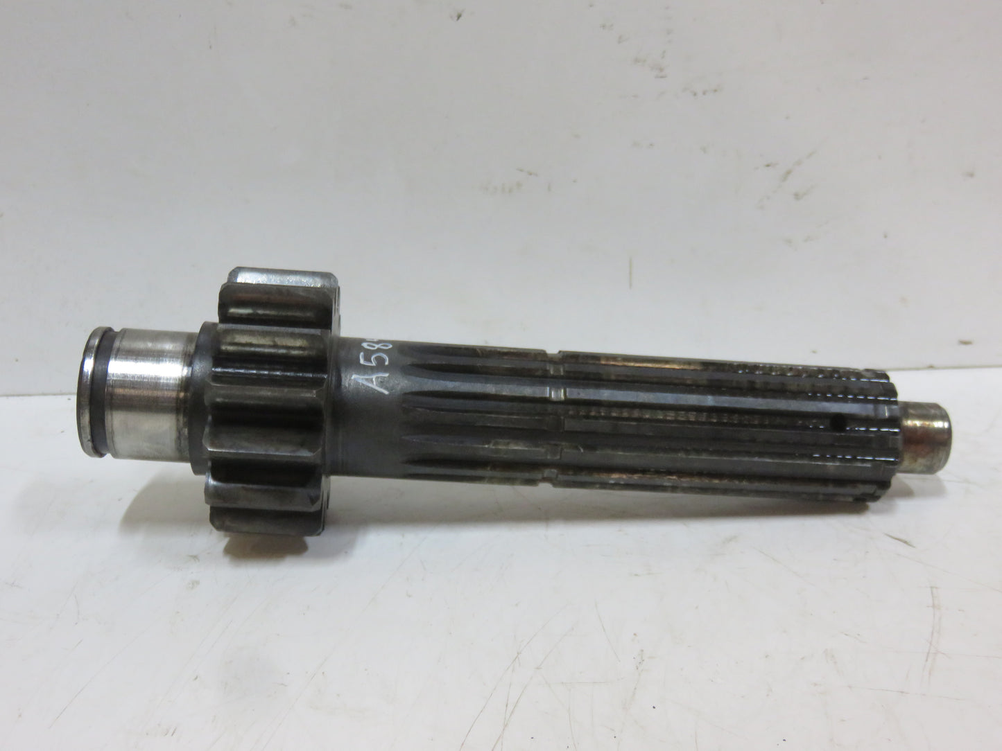 A5848R John Deere PTO Clutch And Gear Shaft For 620, 630