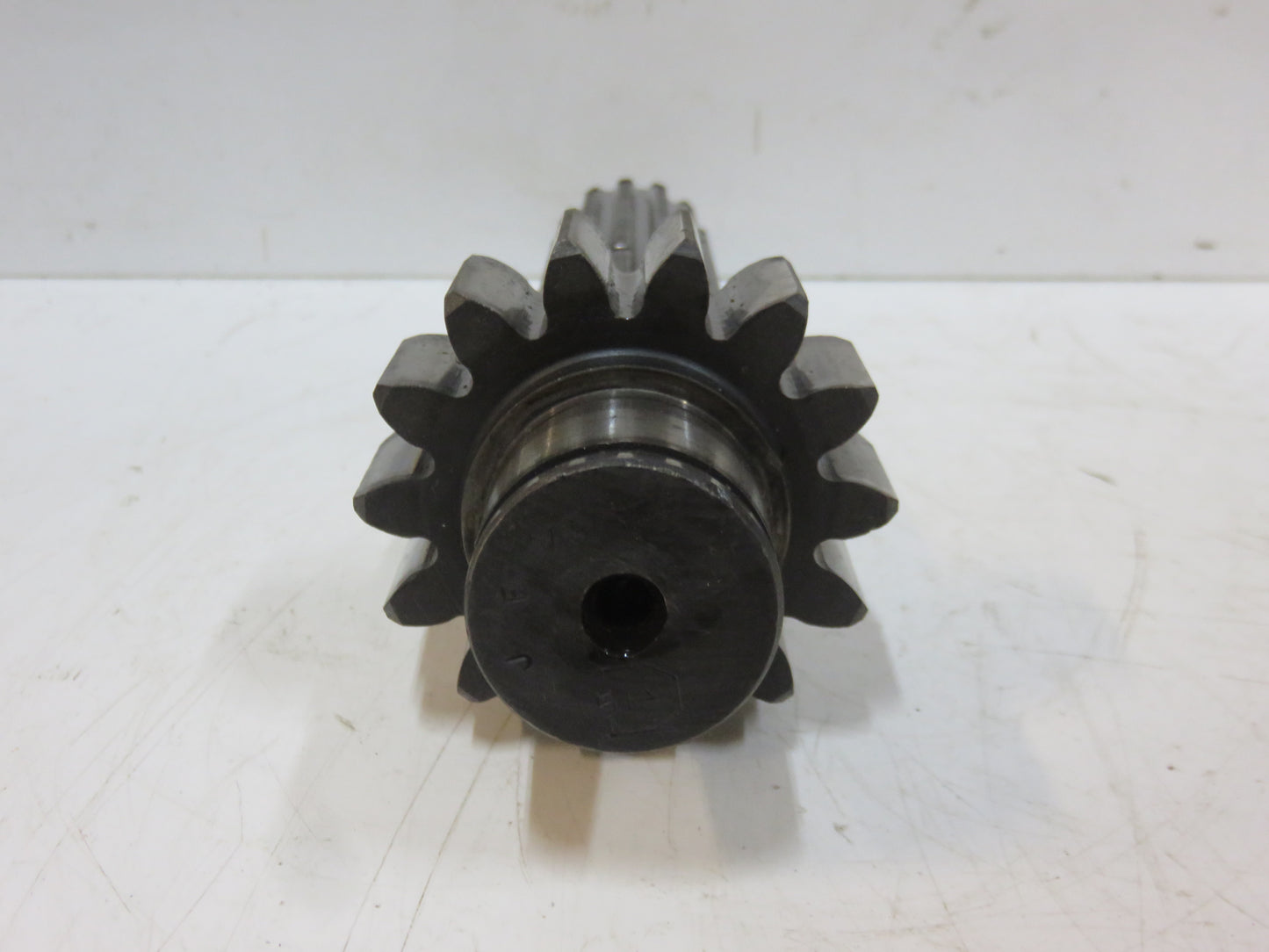 A5848R John Deere PTO Clutch And Gear Shaft For 620, 630