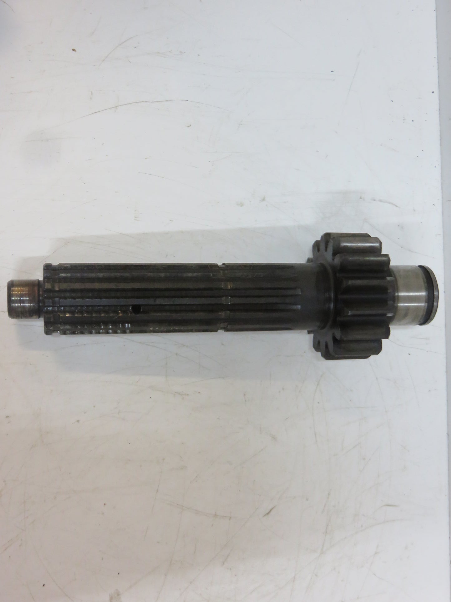 A5848R John Deere PTO Clutch And Gear Shaft For 620, 630