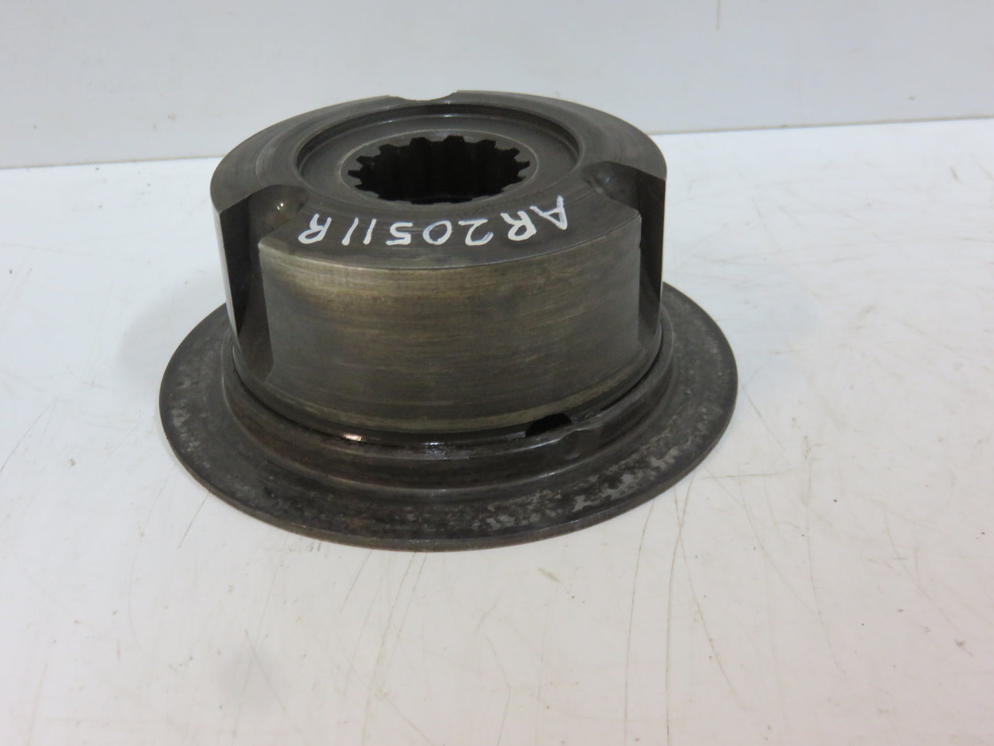 AR20511R, R20382R John Deere Clutch Cam With Disc For 80, 620, 720, 820, 630, 730, 830