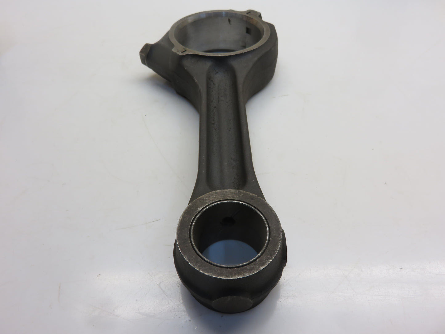 R26047, AR86981 John Deere Connecting Rod For 3010, 3020, 4010, 4020