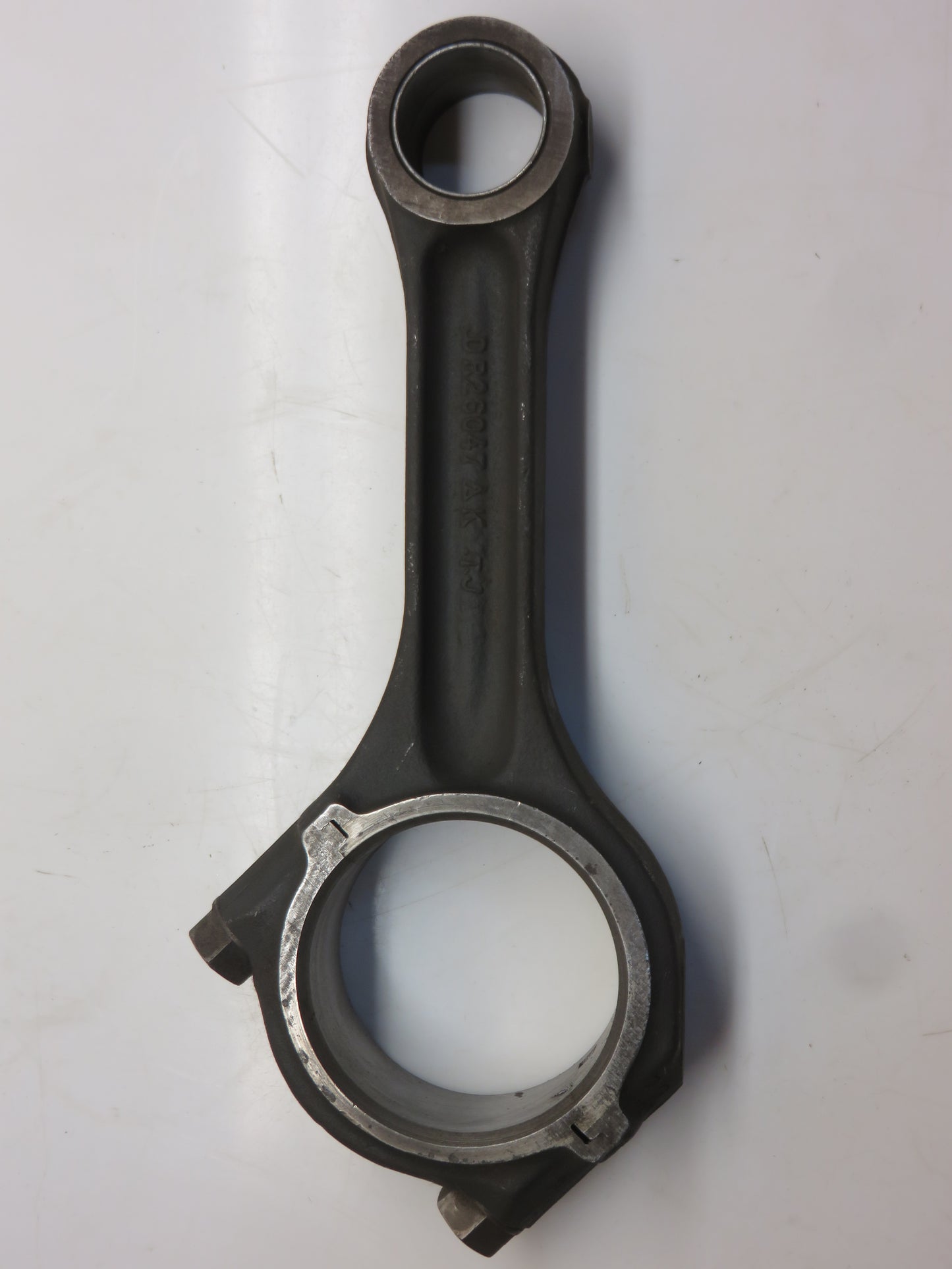 R26047, AR86981 John Deere Connecting Rod For 3010, 3020, 4010, 4020