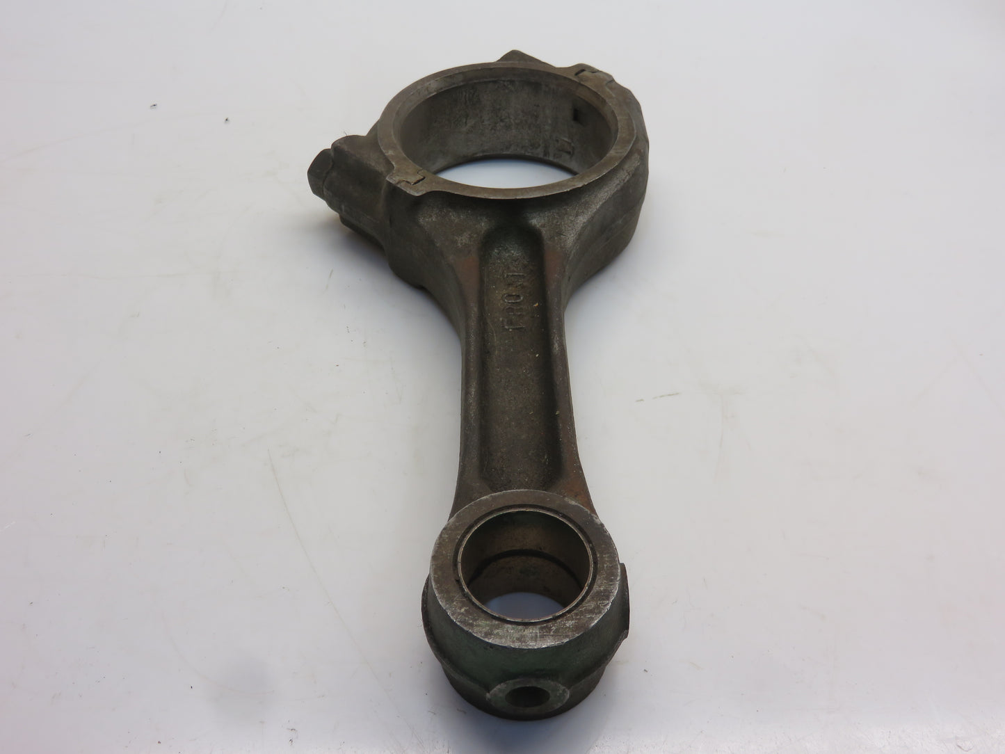 R26046, AR86982 John Deere NOS Connecting Rod For 3010, 3020, 4010, 4020