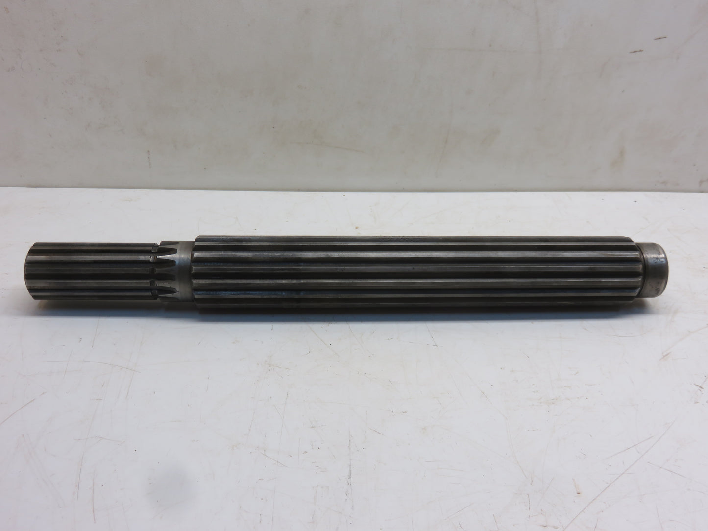 A4607R John Deere Sliding Gear Shaft For AR, 60, 620, 630