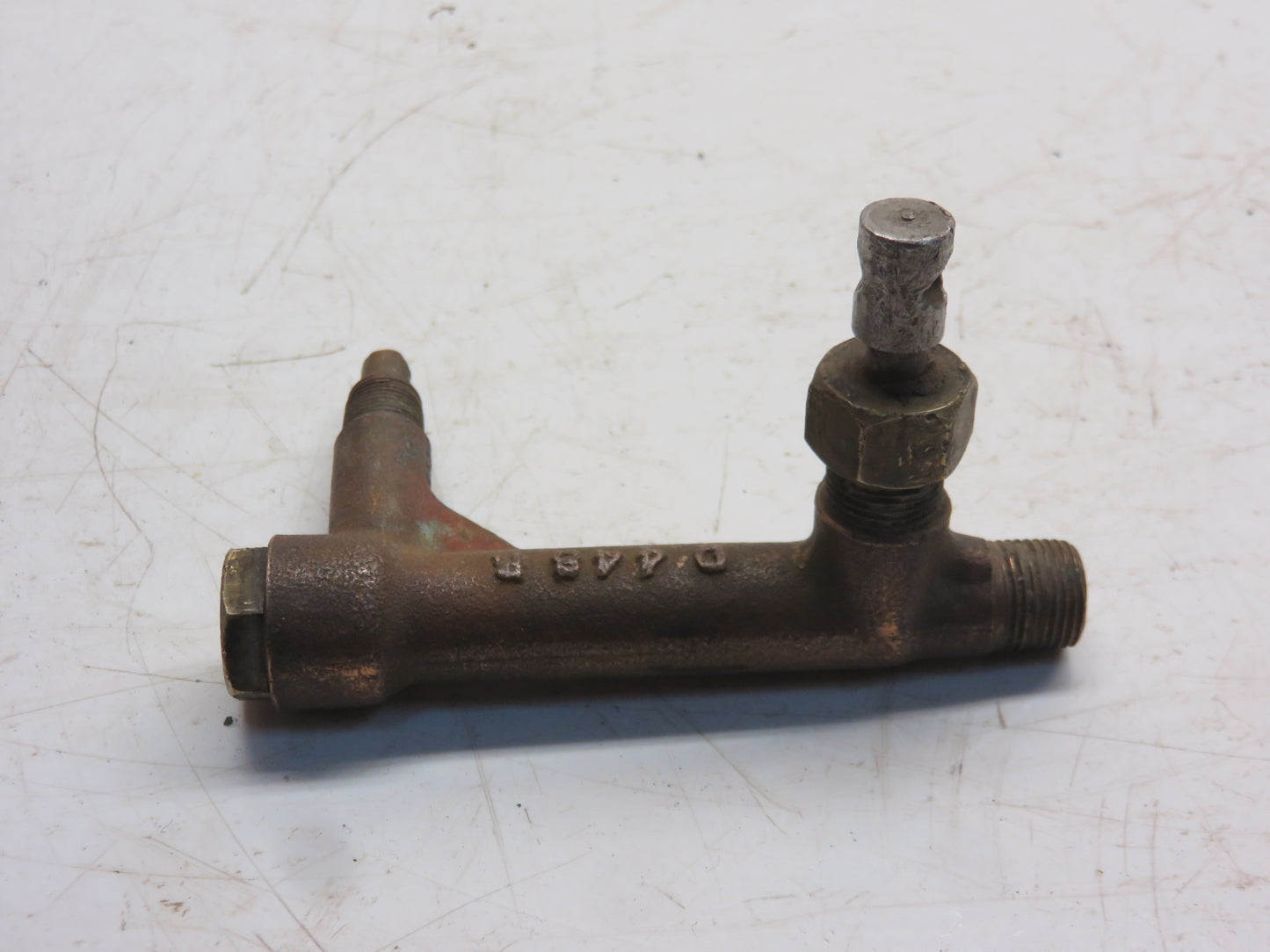 AD104R, D448R John Deere Water Valve For D