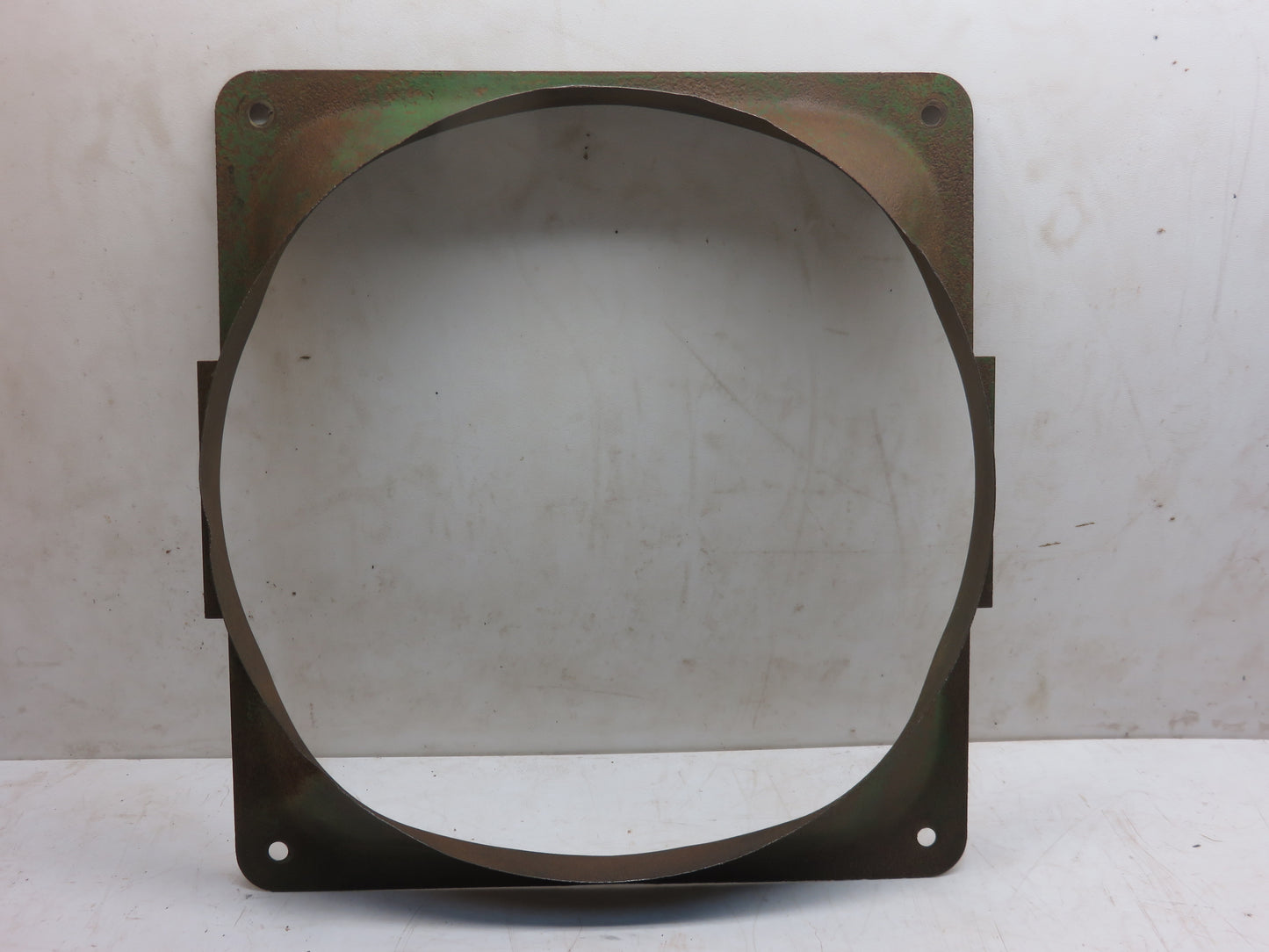 H173R John Deere Fan Shroud For H