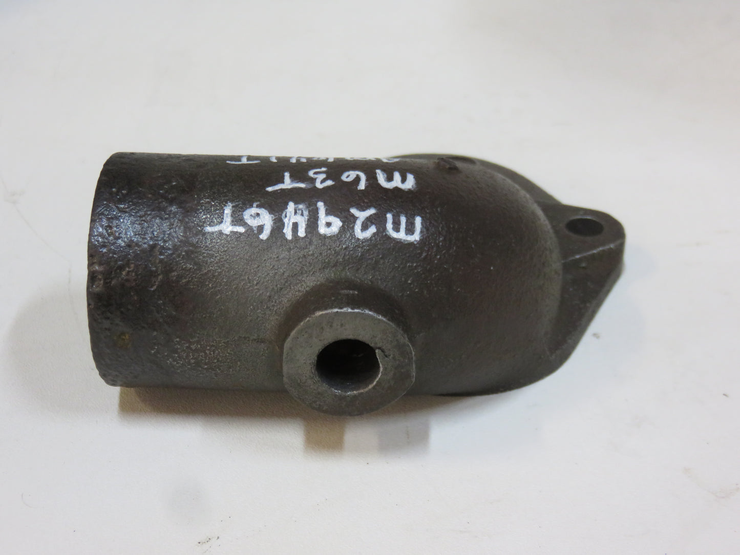 M2946T, M63T, AM641T John Deere Lower Water Pipe For M, 40, 320, 330