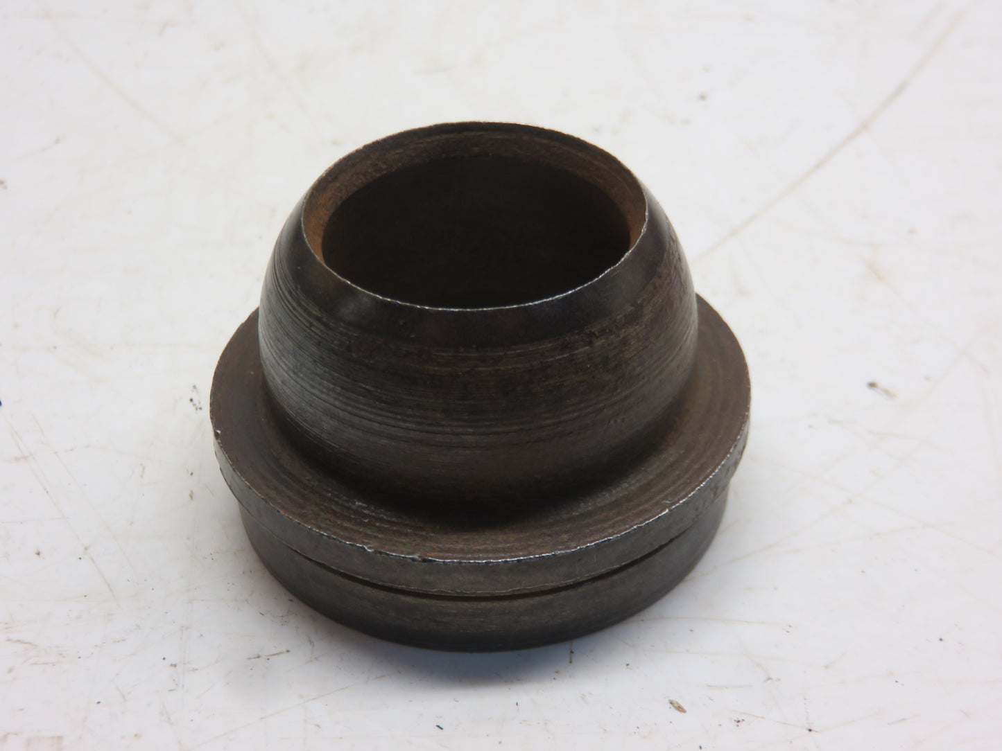 H377R John Deere Fulcrum Ball Socket For H