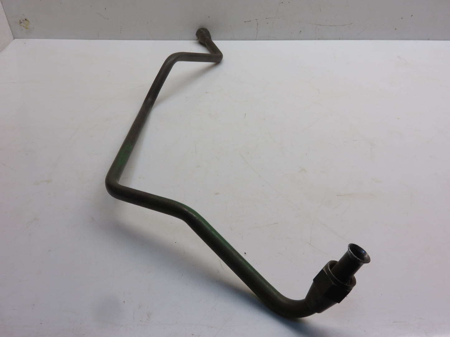 AR32582 John Deere Right Front Inner Selective Control Oil Line For 3020