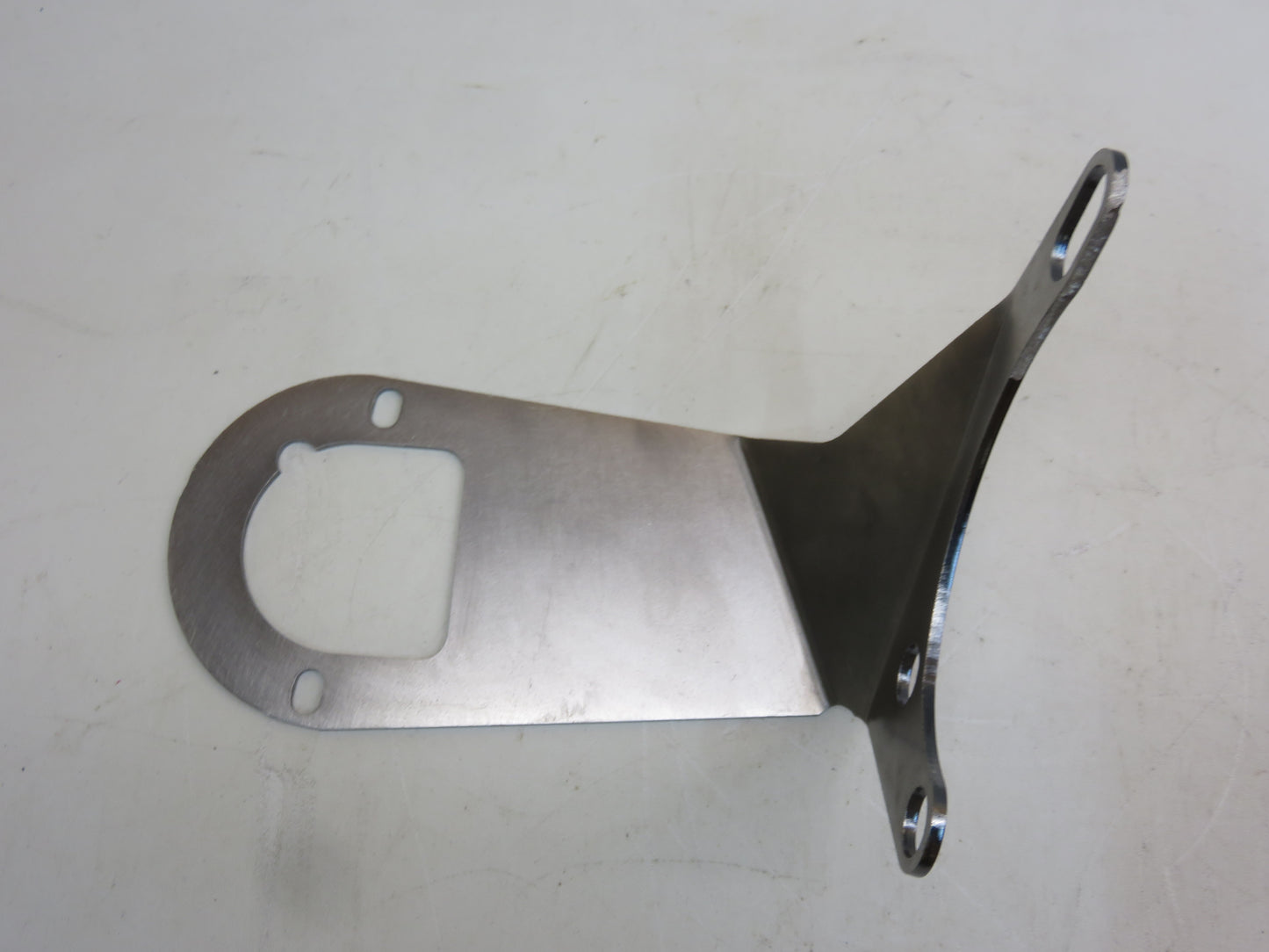 F1508R John Deere Tachometer Bracket For G, 70