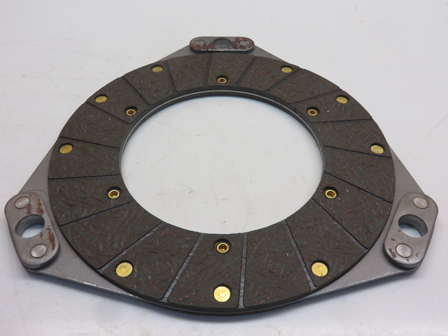 AR1052R John Deere Riveted Clutch Disc For R, 80, 820, 830