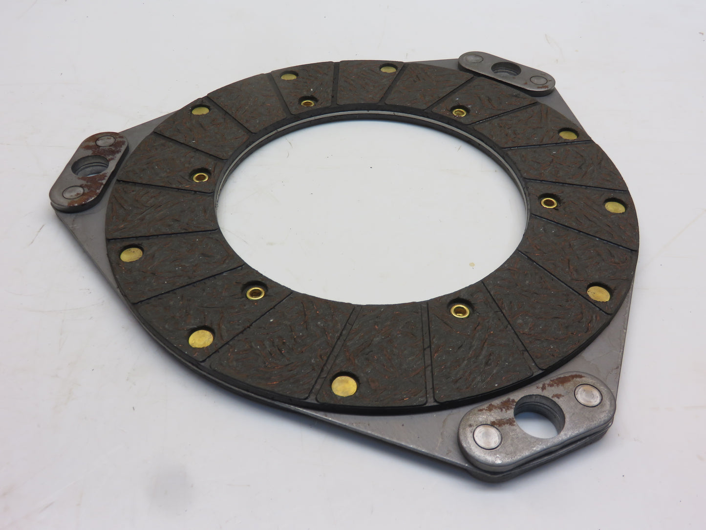 AR1052R John Deere Riveted Clutch Disc For R, 80, 820, 830