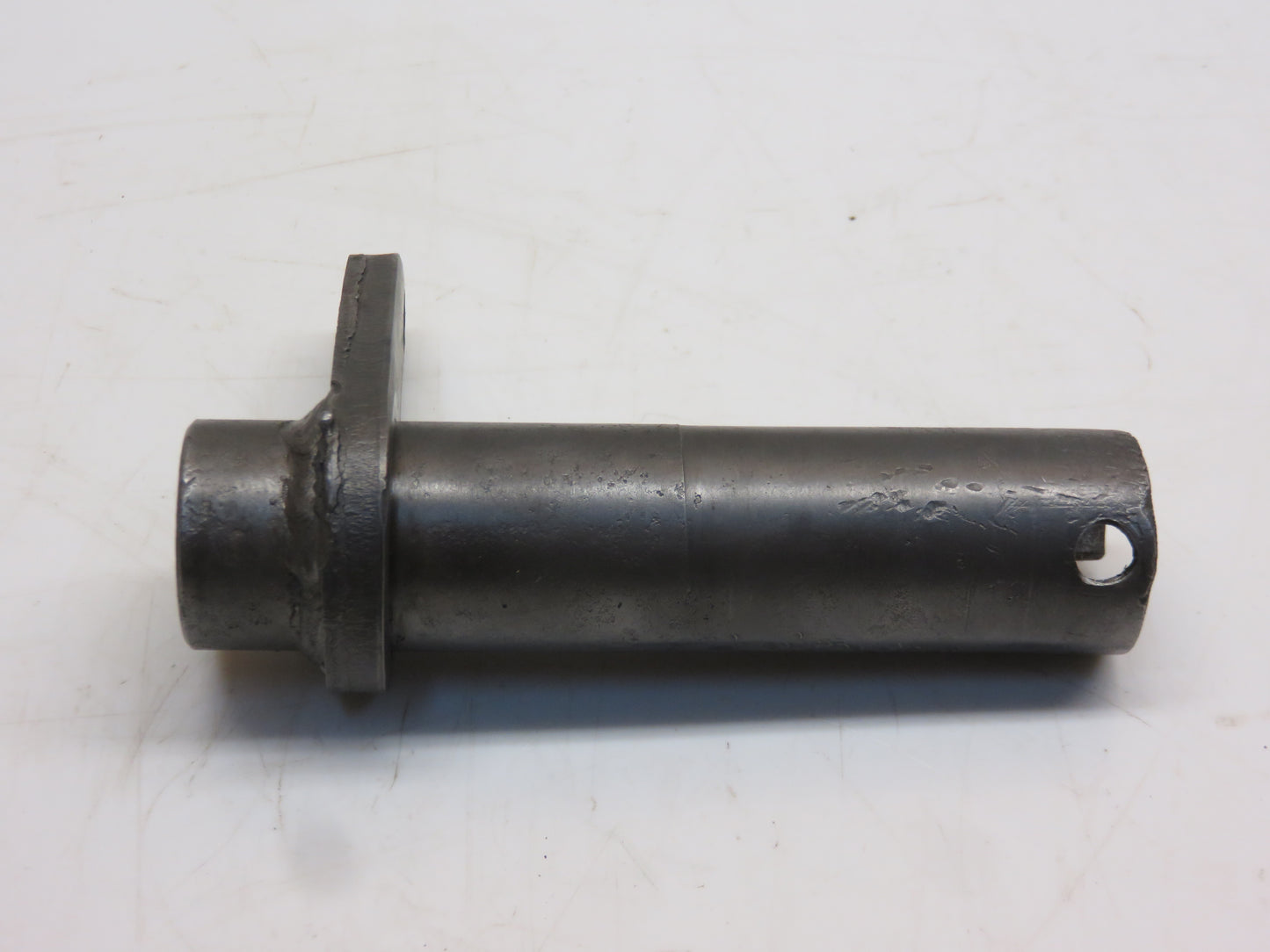 AM3465T John Deere Reverser Outer Shifter Shaft For 420