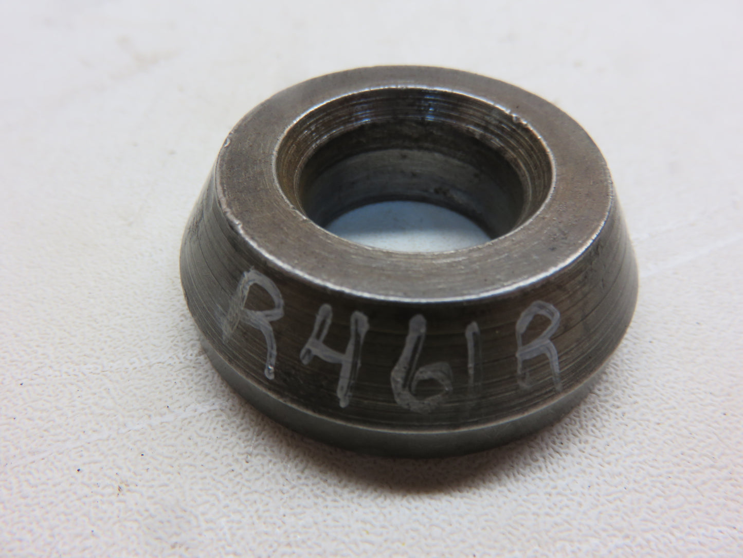 R461R John Deere Injection Pump Control Rod Packing Retainer For R, 80, 820, 830, 840