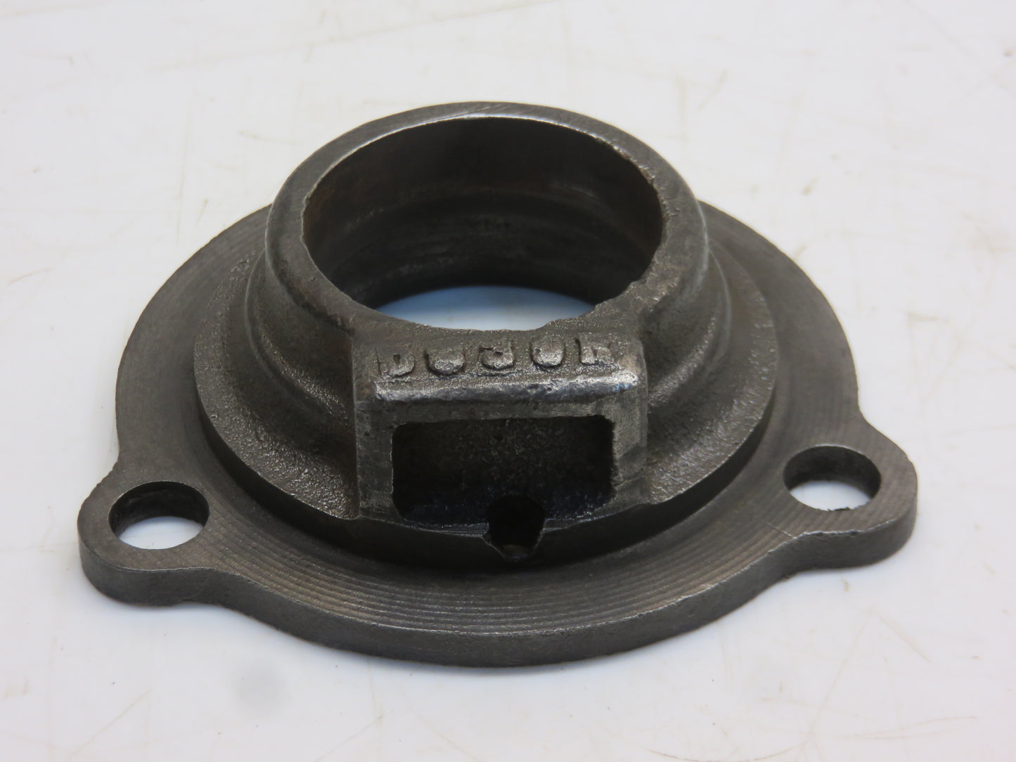 AD2822R, D830R John Deere Left Hand Governor Shaft Bearing Housing For D