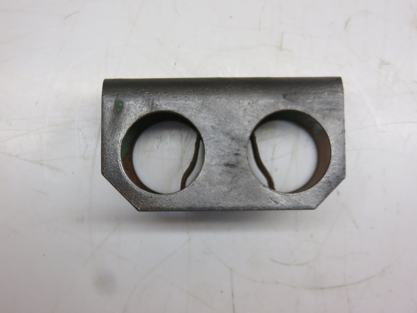 AA3754R John Deere Power Trol Plug Cap Bracket For A, AR, AO, B, G, R, 40, 50, 60, 70