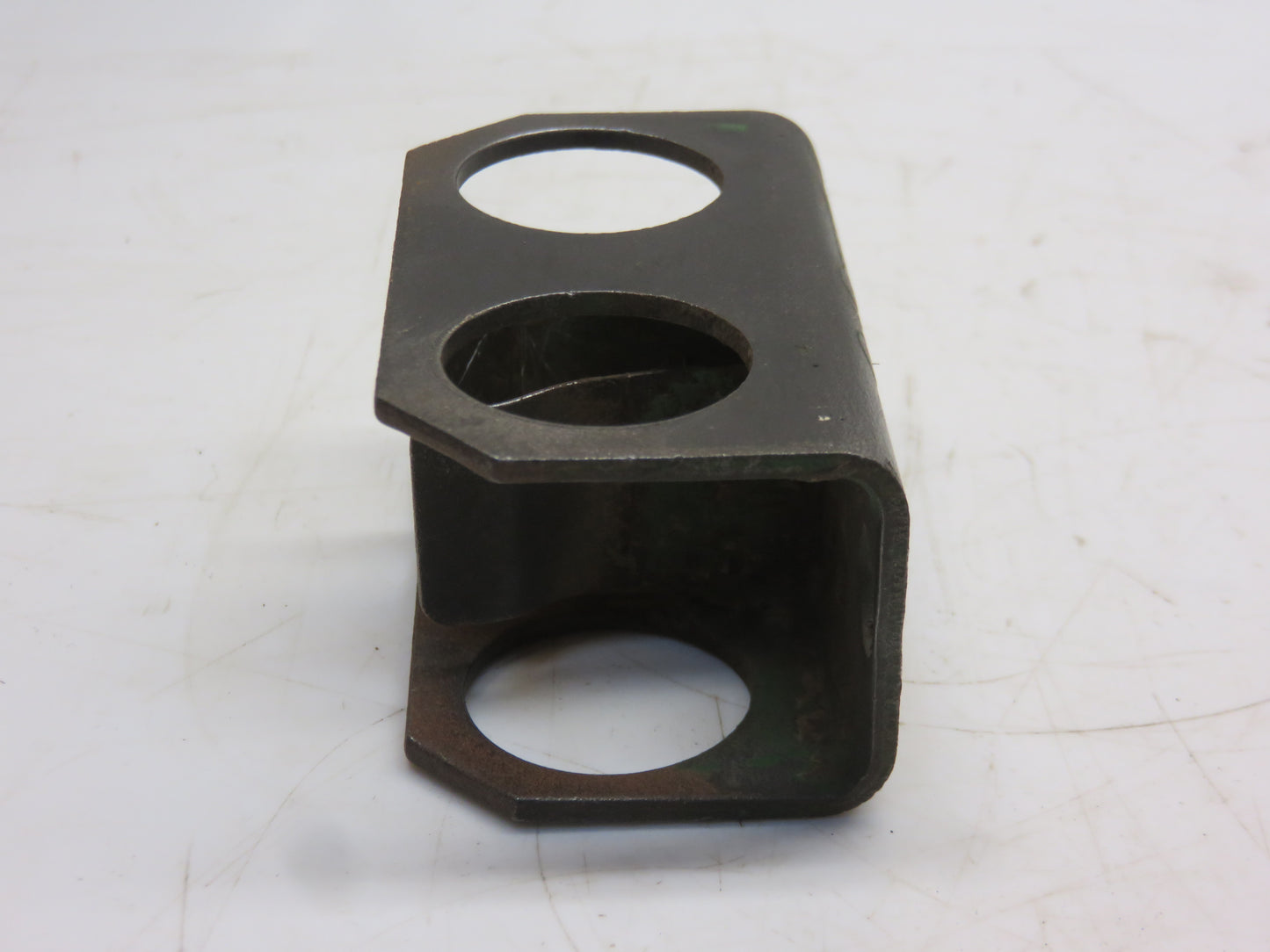 AA3754R John Deere Power Trol Plug Cap Bracket For A, AR, AO, B, G, R, 40, 50, 60, 70