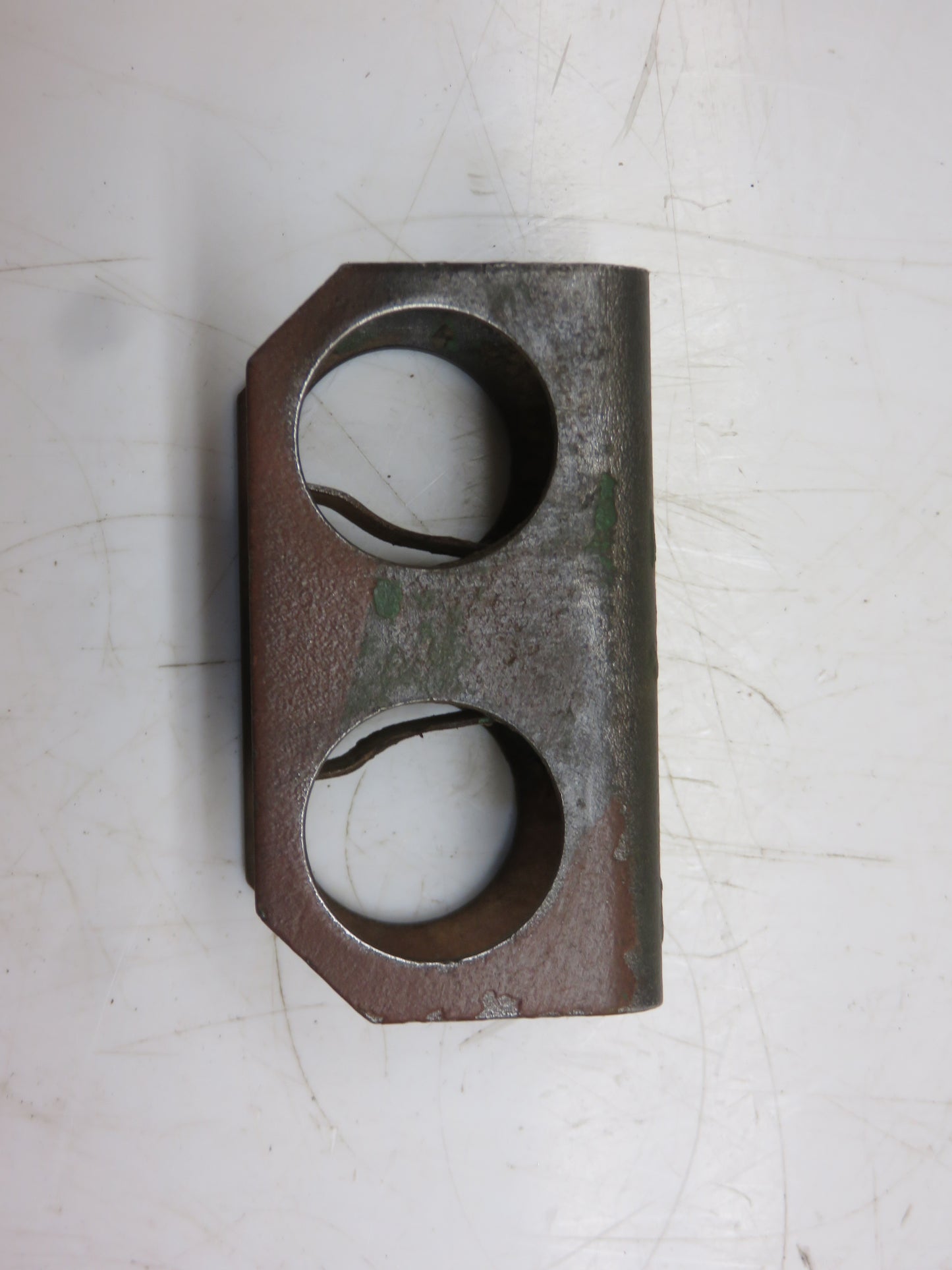 AA3754R John Deere Power Trol Plug Cap Bracket For A, AR, AO, B, G, R, 40, 50, 60, 70