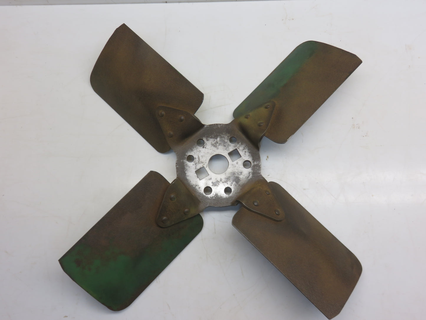 AA3717R John Deere Fan Blade For A, AR, AO, 60, 620, 630