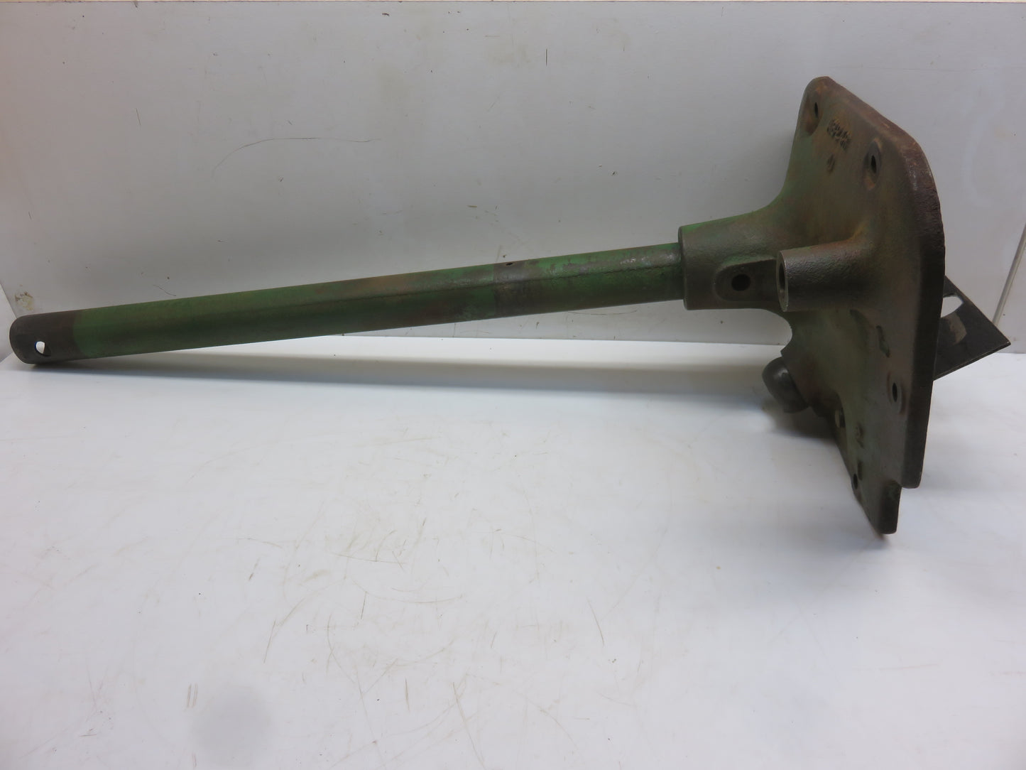 AA508R, A824R John Deere Transmission Cover With Gear Shift Interlock For A