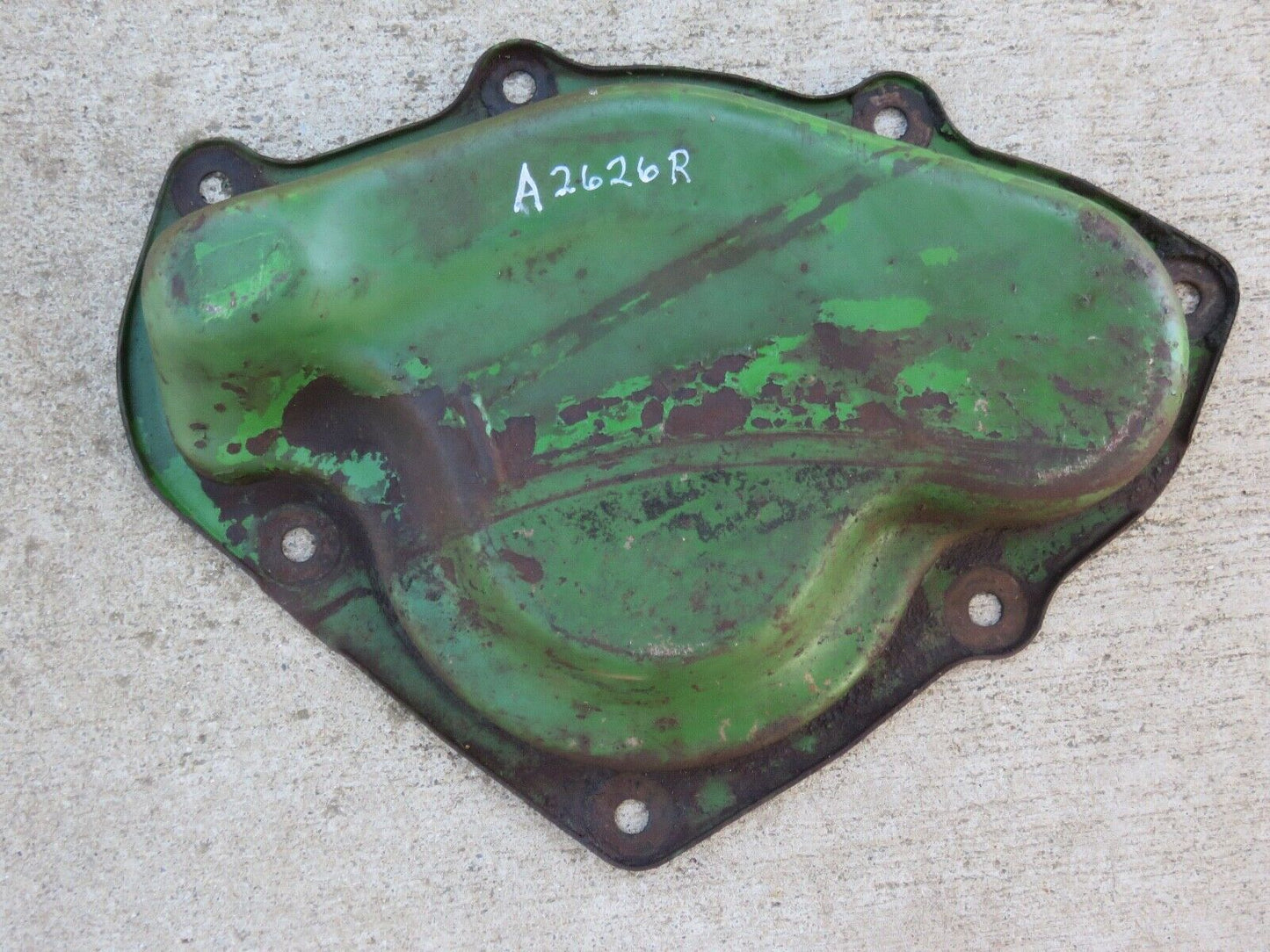 A2626R John Deere Fifth And Sixth Speed Gear Cover For A