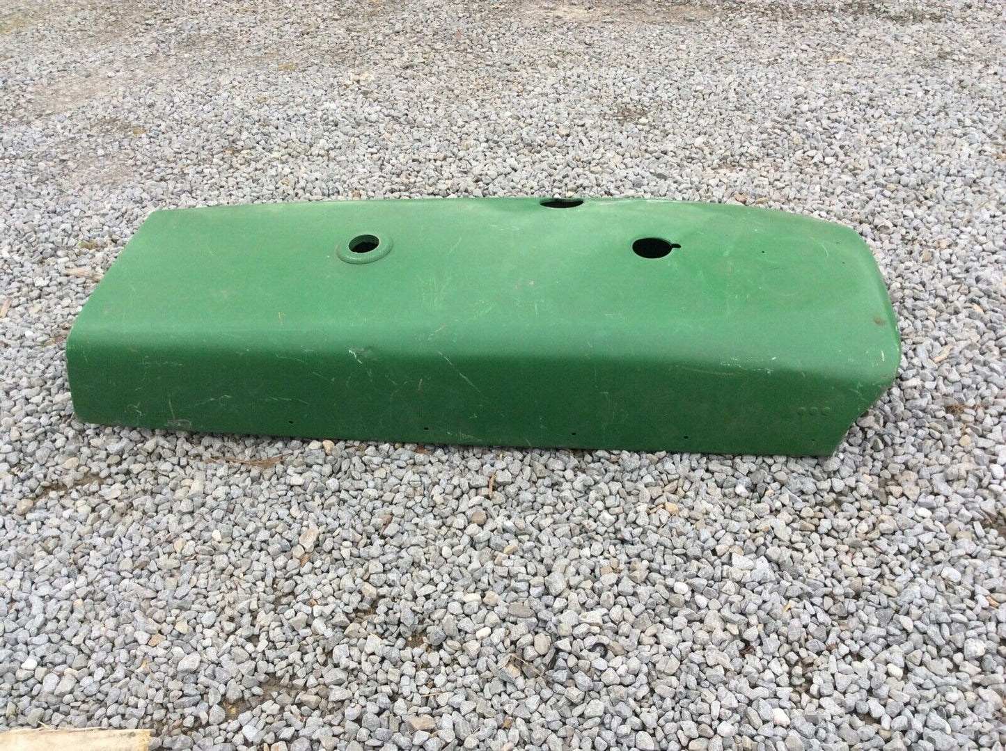 AT12467 John Deere Repainted Hood For Gas 2010