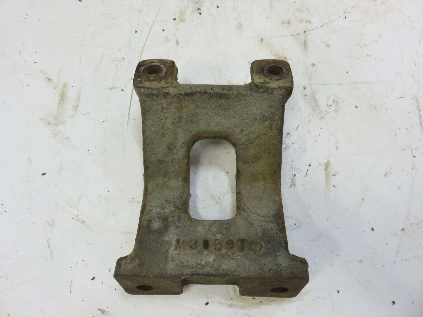 M3059T John Deere Radiator Support Bracket For 420, 430