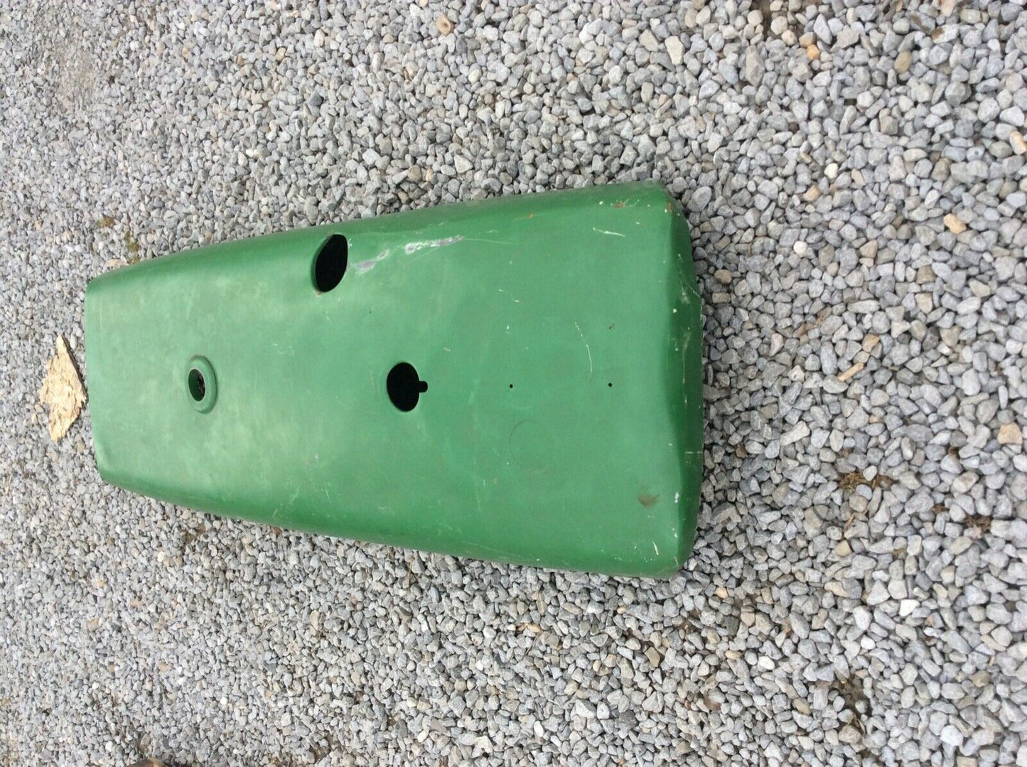 AT12467 John Deere Repainted Hood For Gas 2010