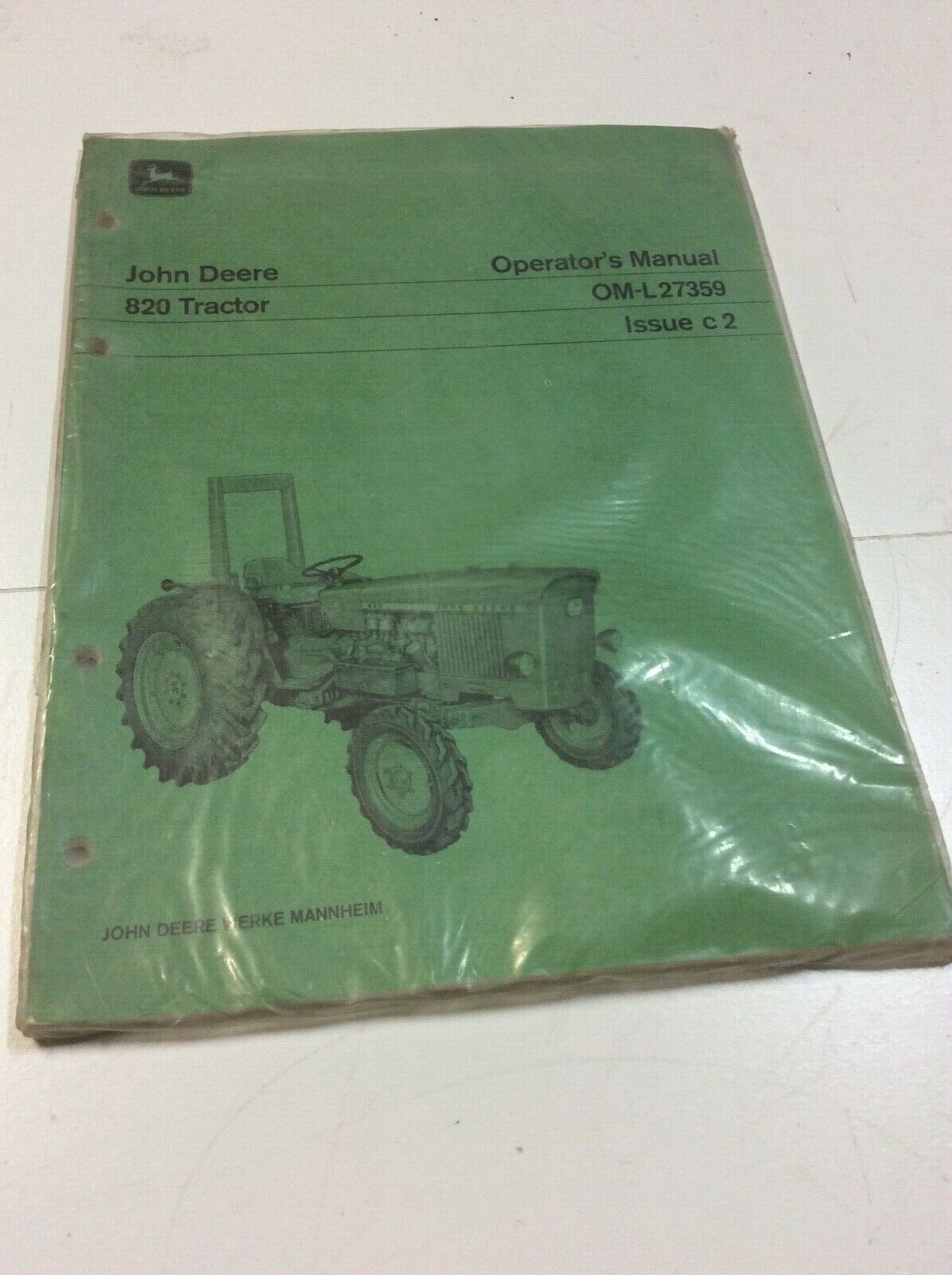 OML27359 John Deere NOS Operators Manual For 820