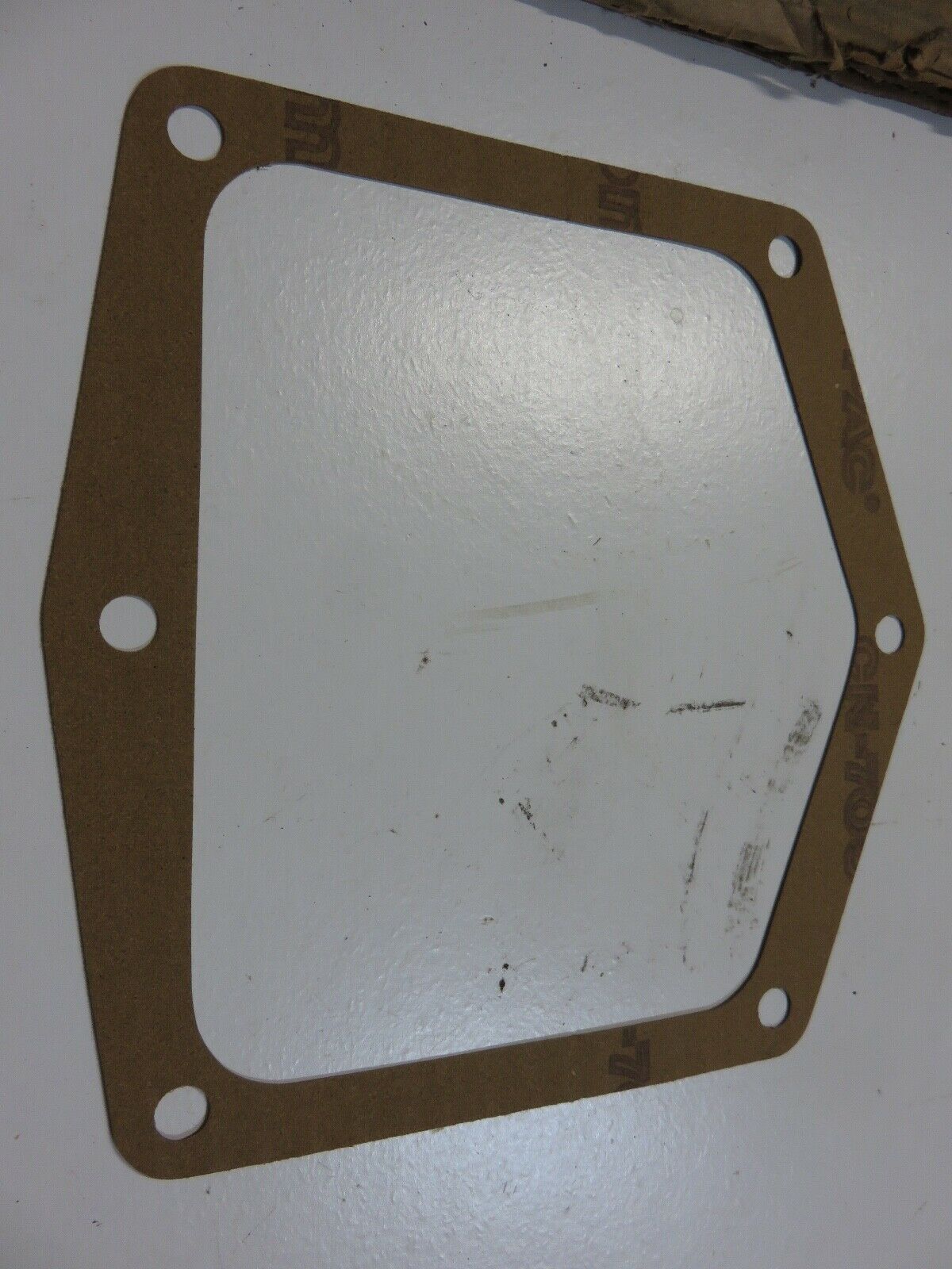 T12495T John Deere NOS Rockshaft Cover Gasket For 2010