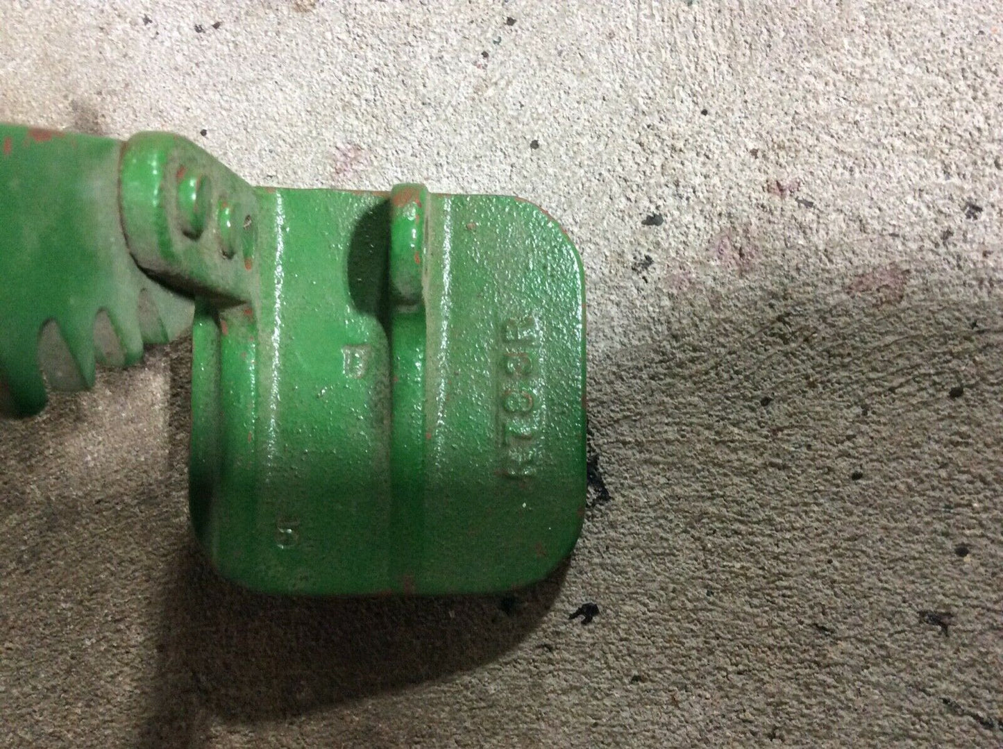 AR1866R, R783R John Deere Repainted Right Brake Pedal For R